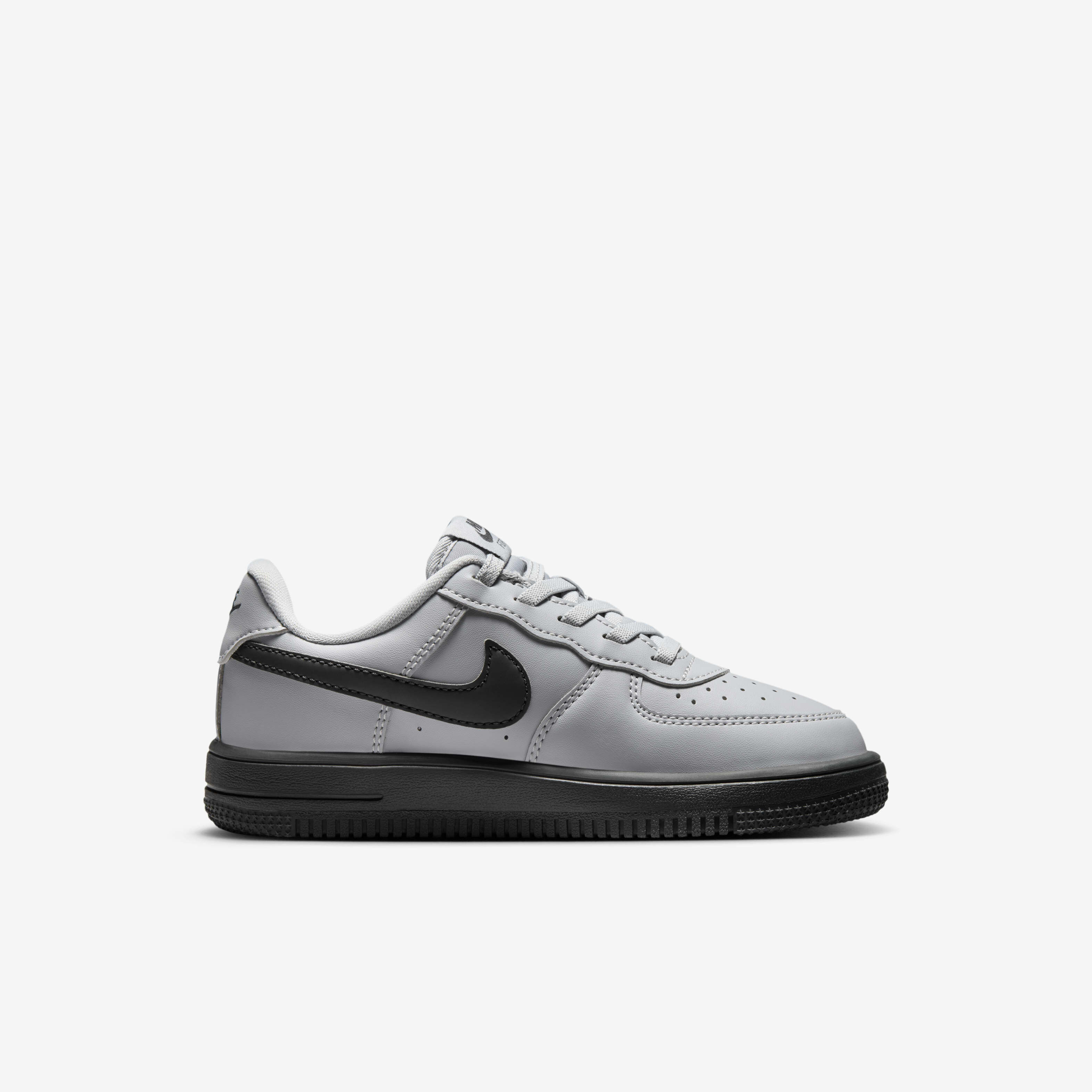 Nike Force 1 Low EasyOn image number 2