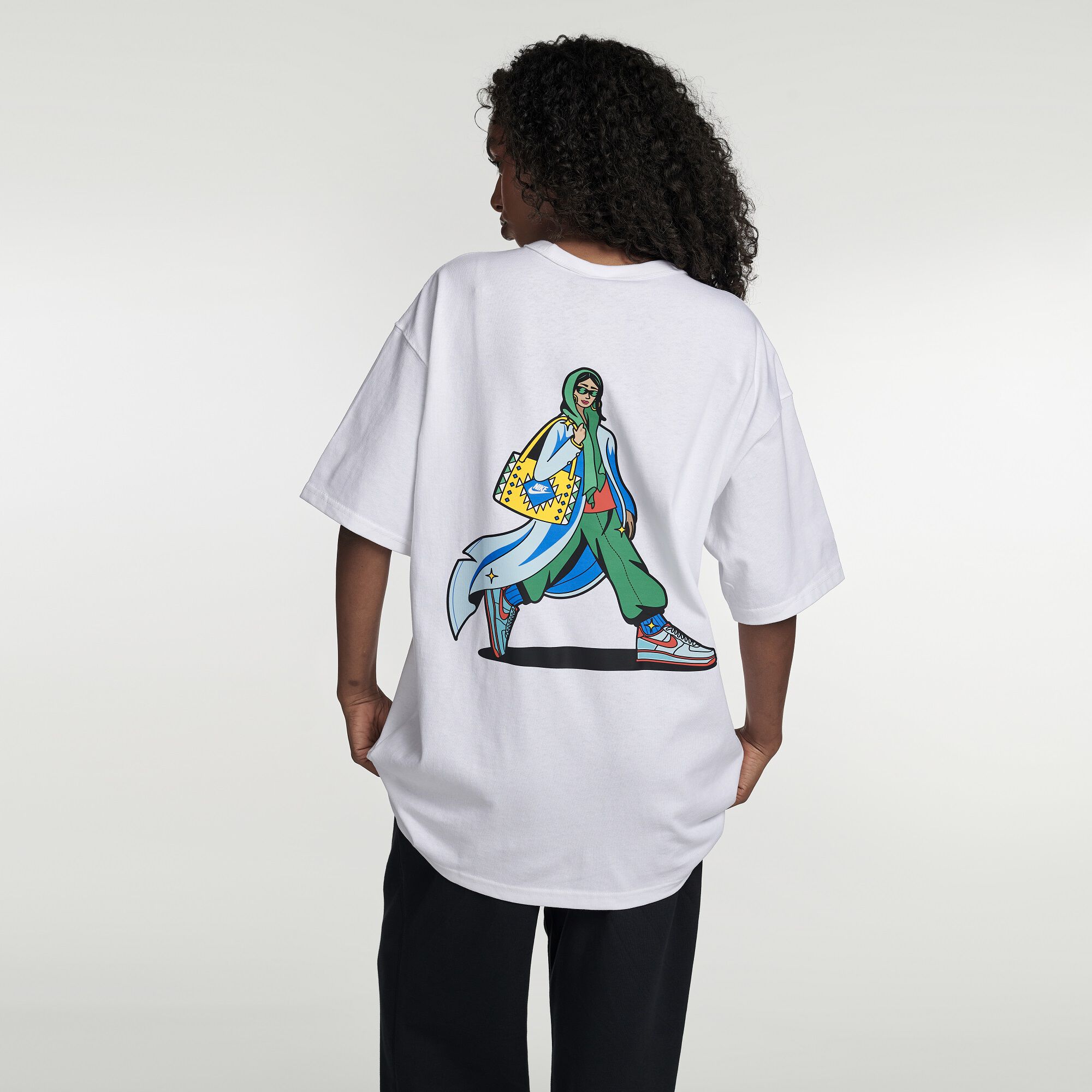 Nike City Tee - Dubai image number 3