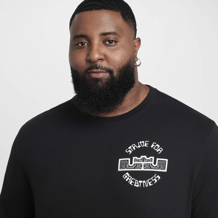 LeBron image number 8 LeBron image number 8