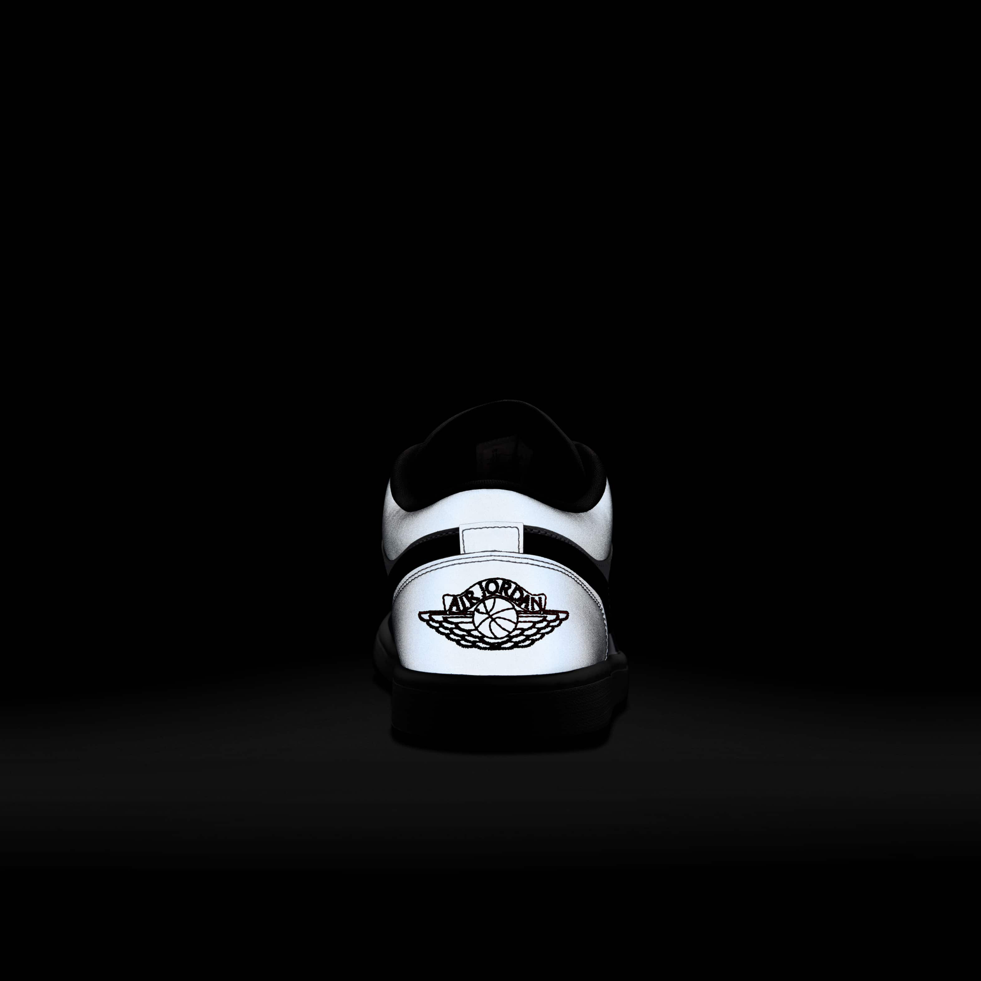 Zoom image