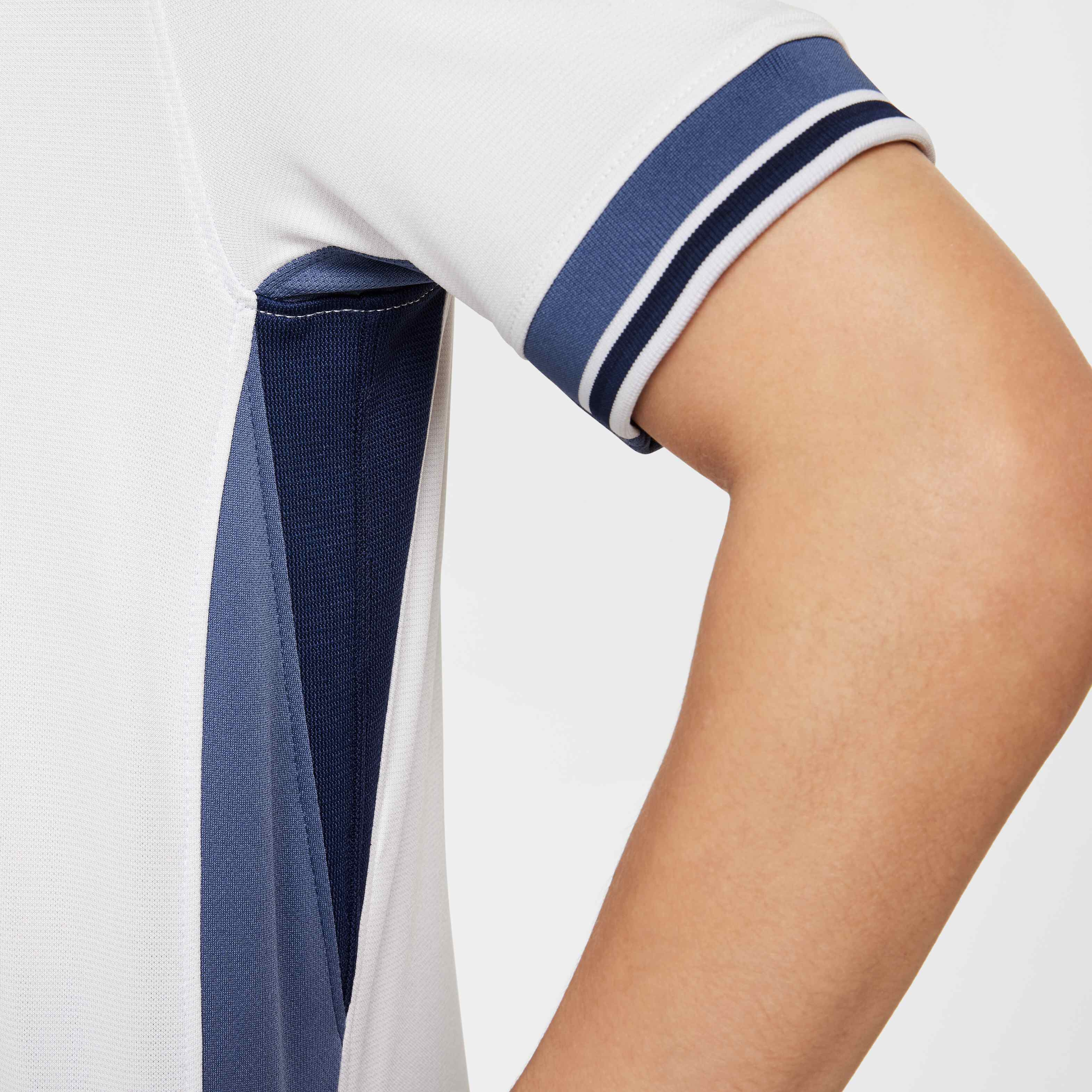 إنتر ميلان 2024/25 ستيديوم الاحتياطي image number 5