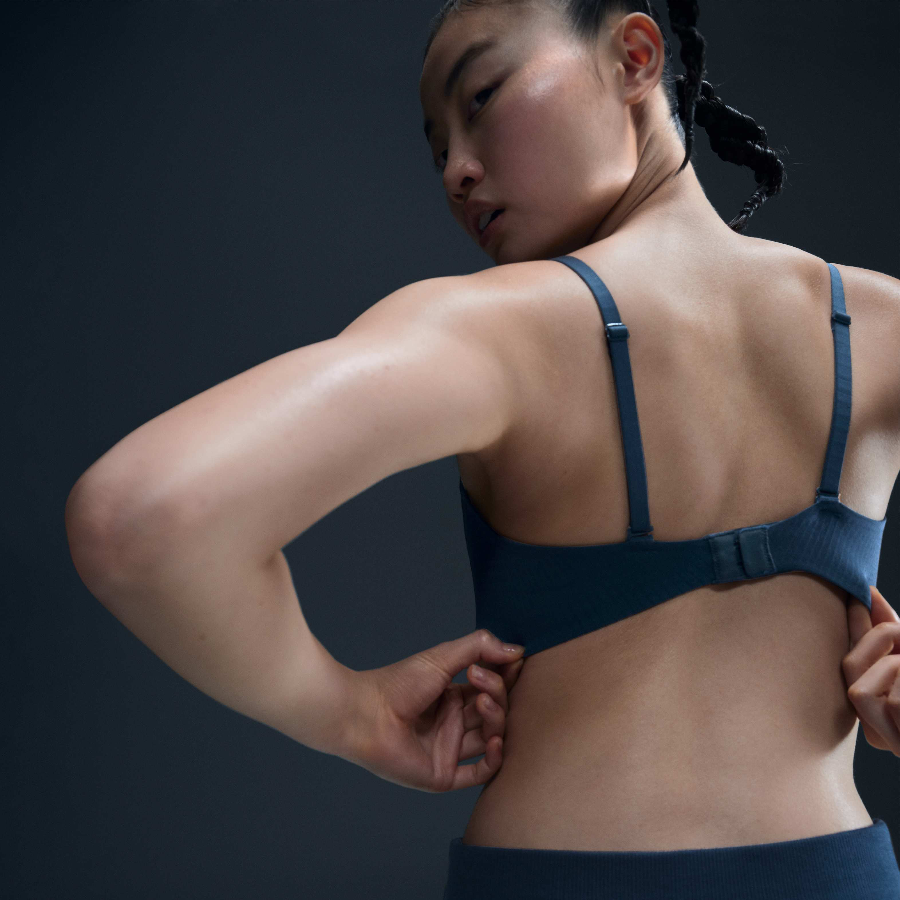 Nike Alate Minimalist image number 2