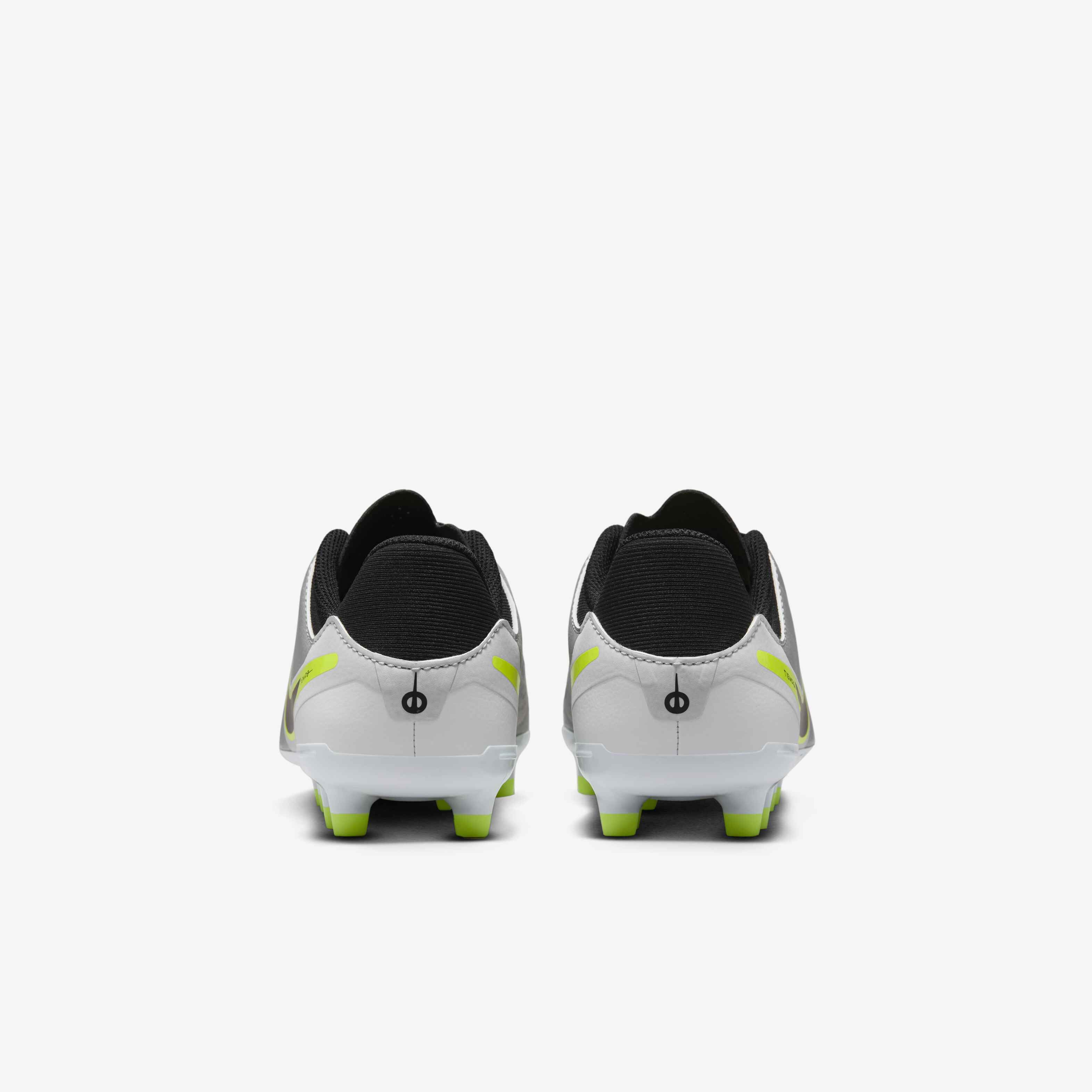 Nike Jr. Tiempo Legend 10 Academy image number 5