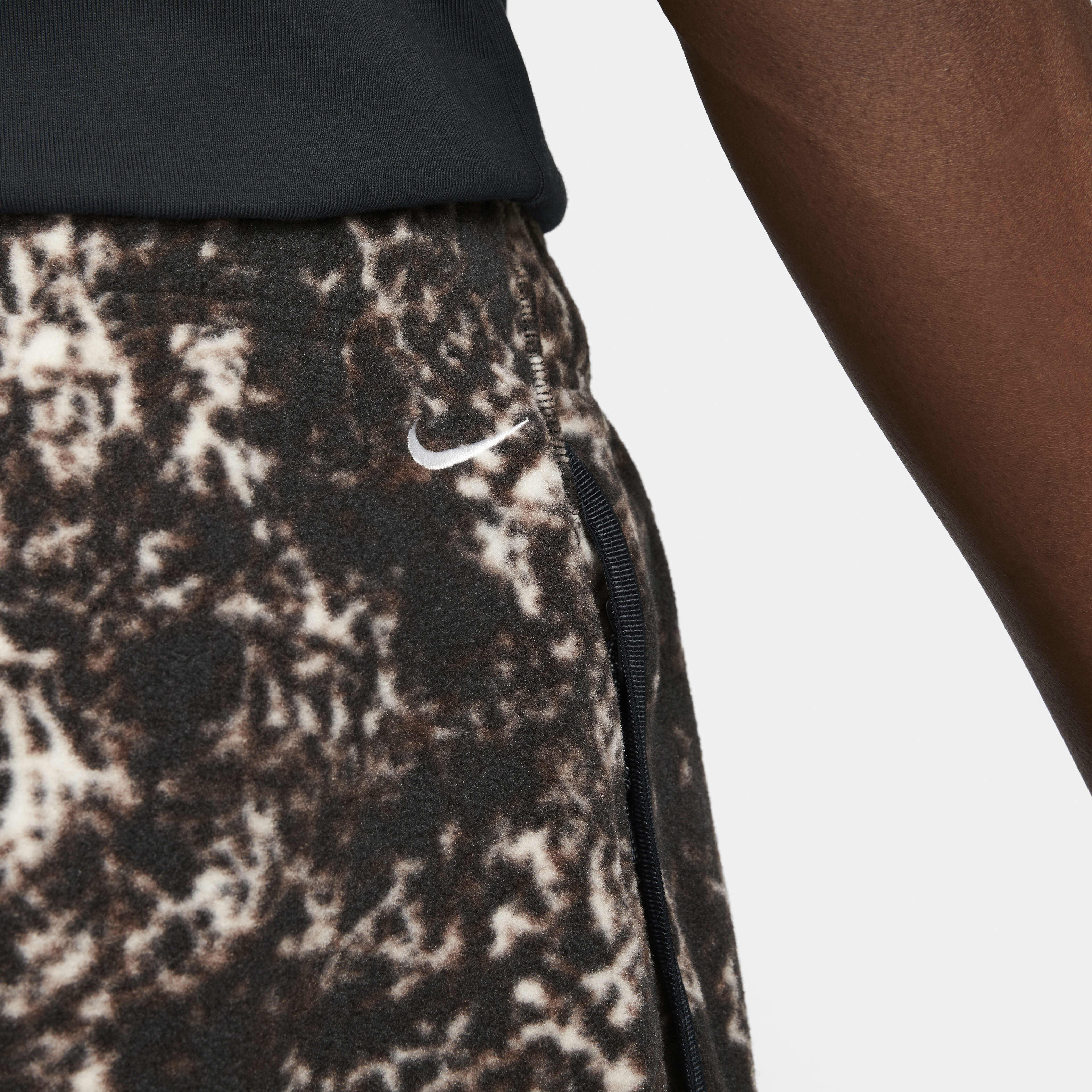 Nike ACG 'Wolf Tree' image number 4