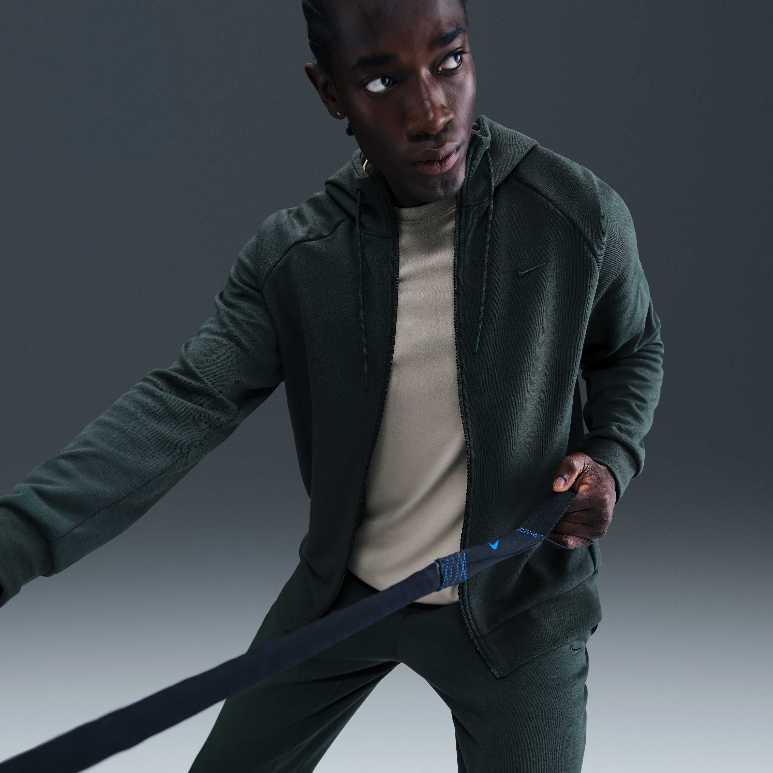 Nike Primary Fleece image number 2