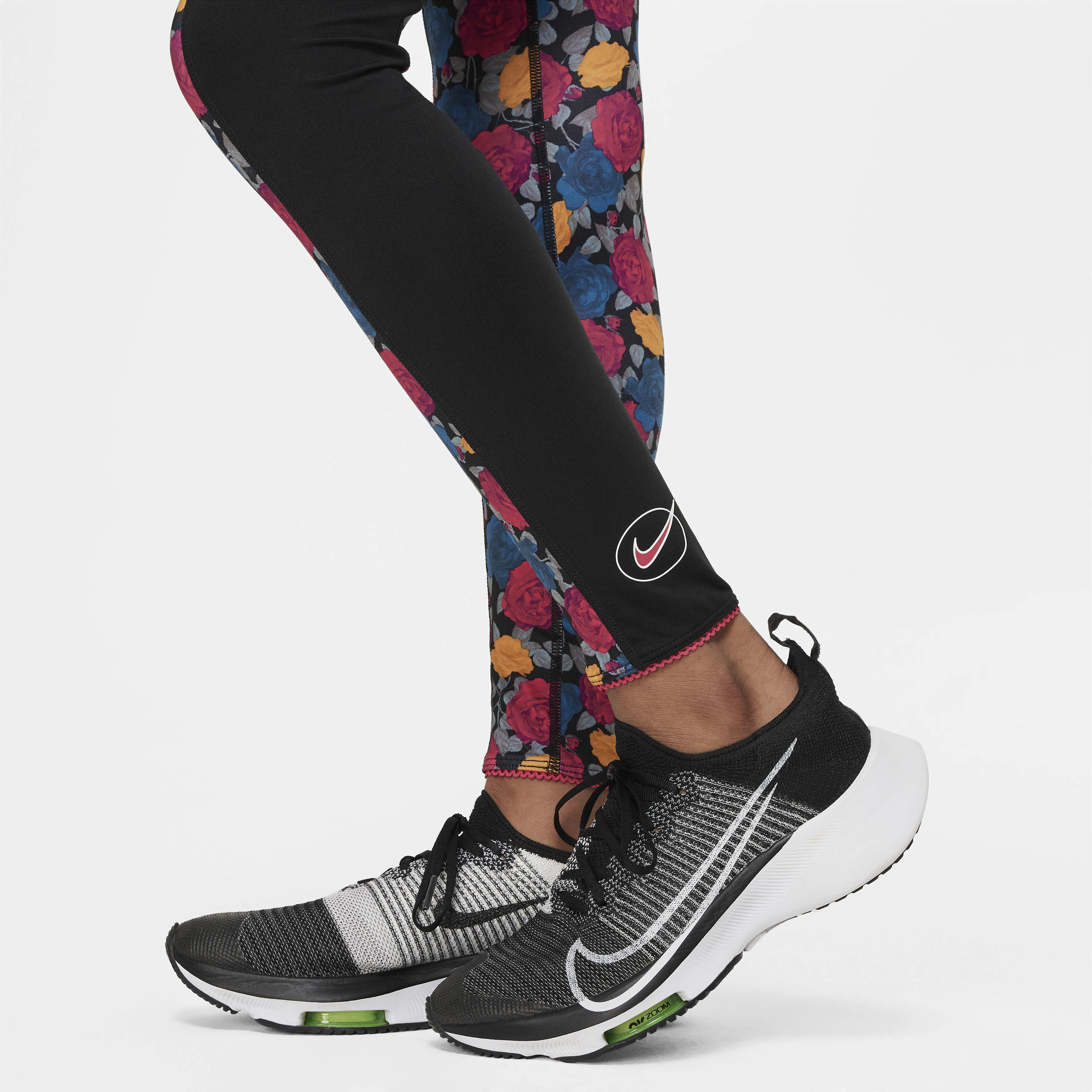 نايكي دراي-فت ون لوكس image number 3