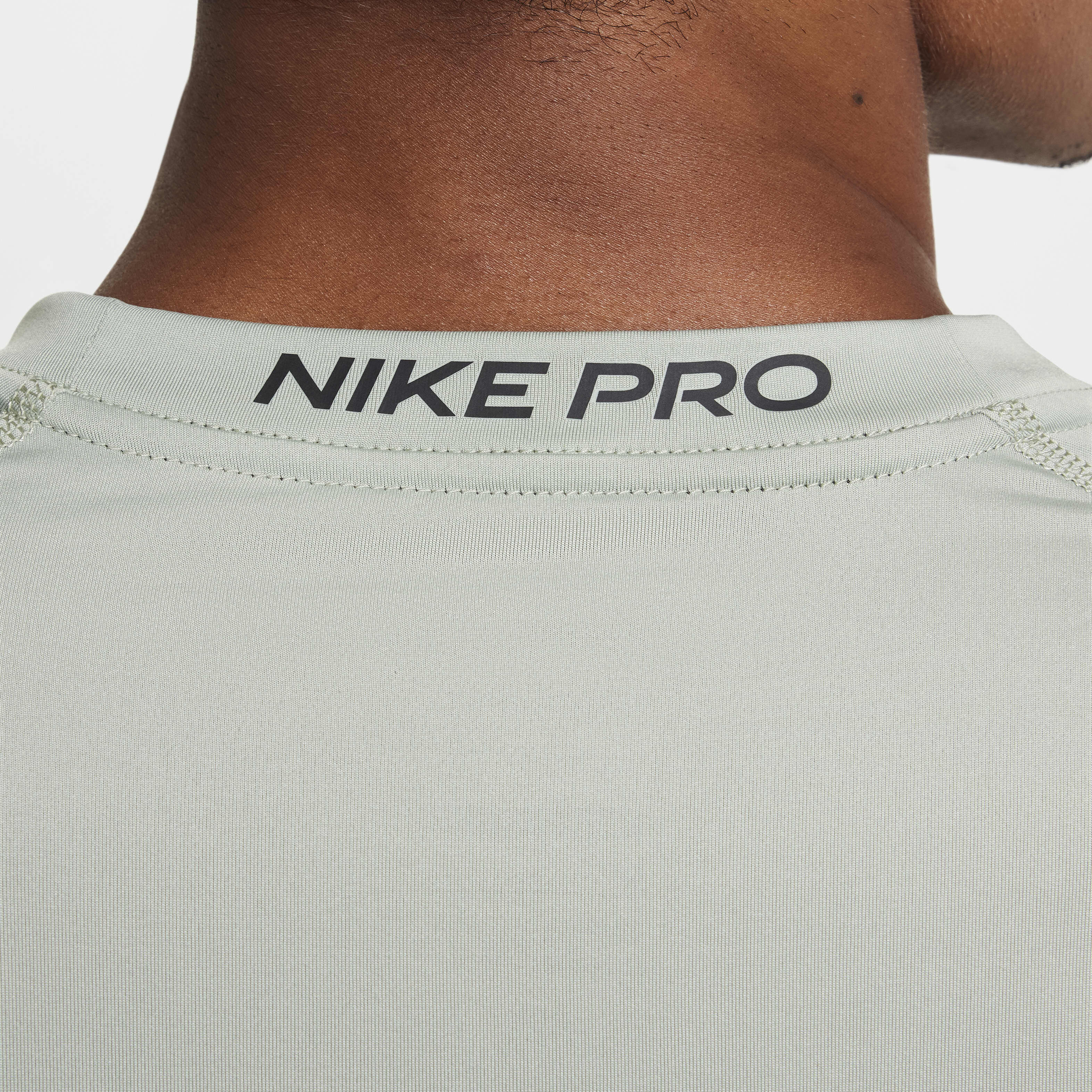 Nike Pro image number 5