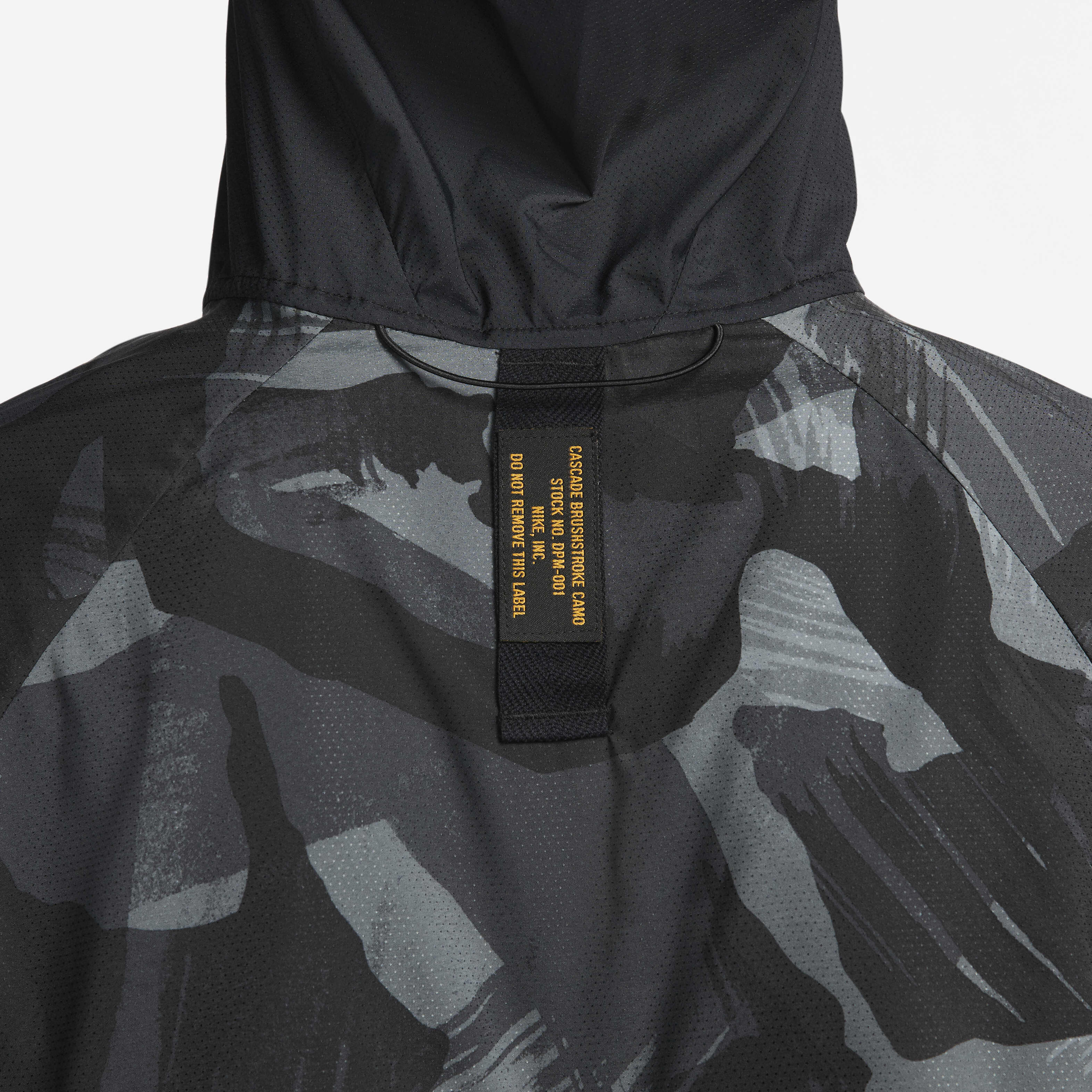 Buy Nike Repel Windrunner Men s Camo Running Jacket Nike UAE Official