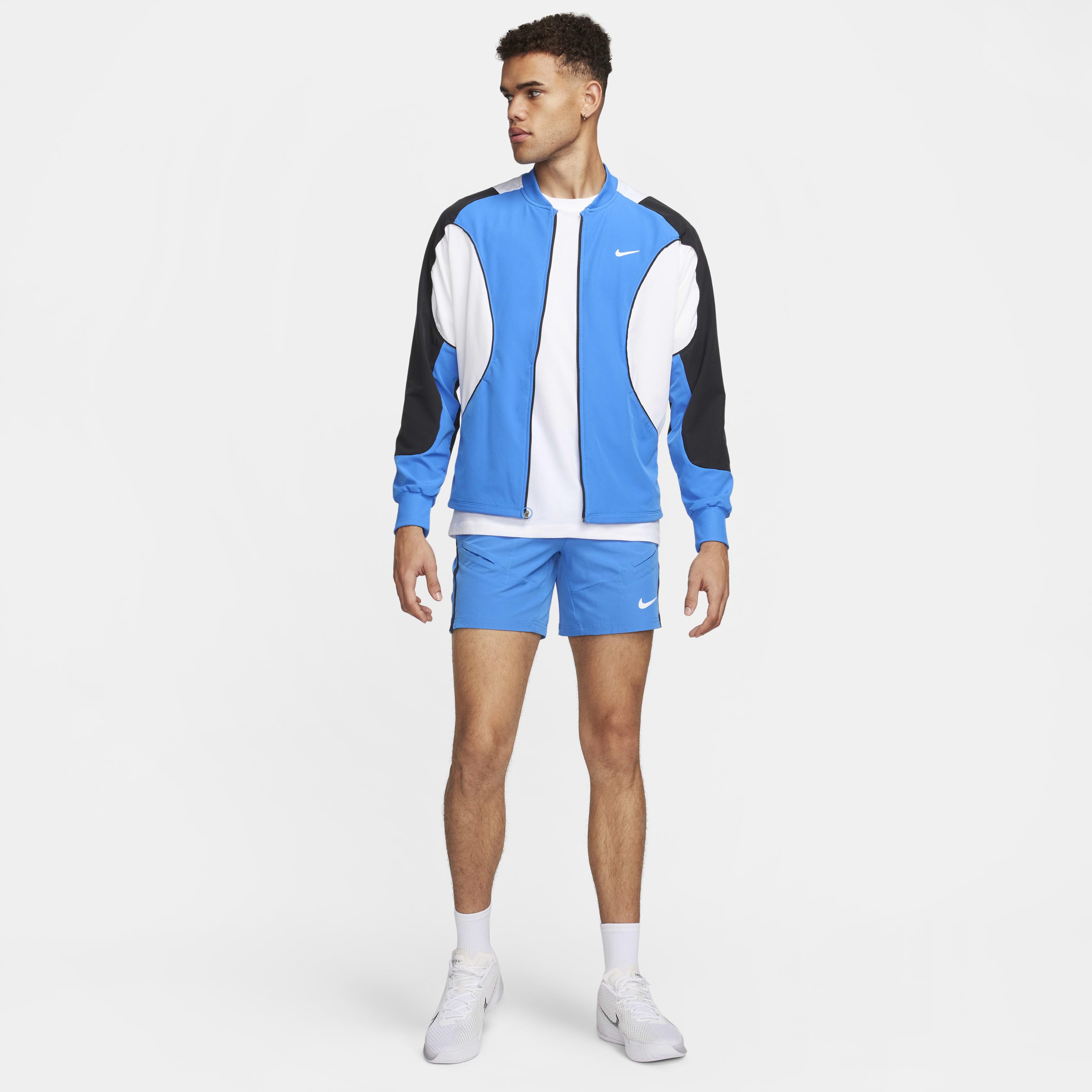 NikeCourt Advantage image number 6