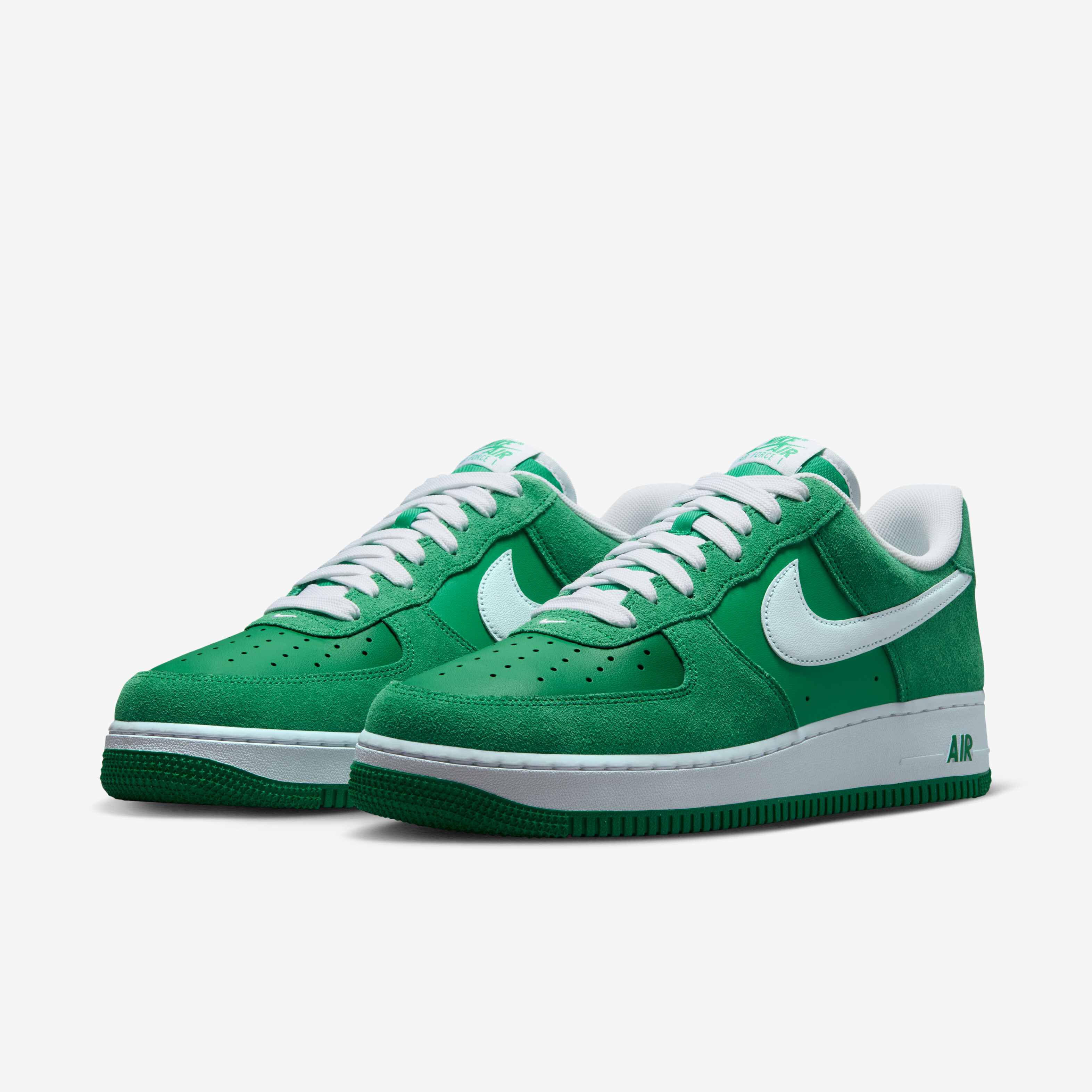 Nike Air Force 1 '07 LV8 image number 4