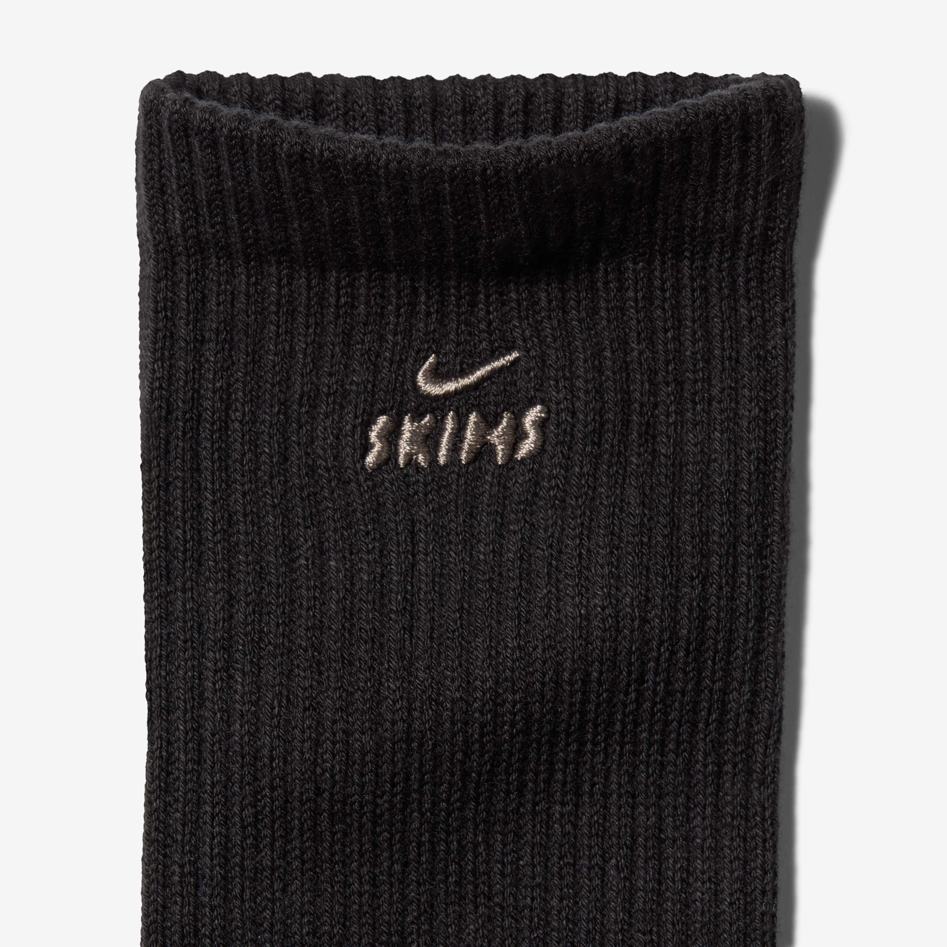 NikeSKIMS image number 5