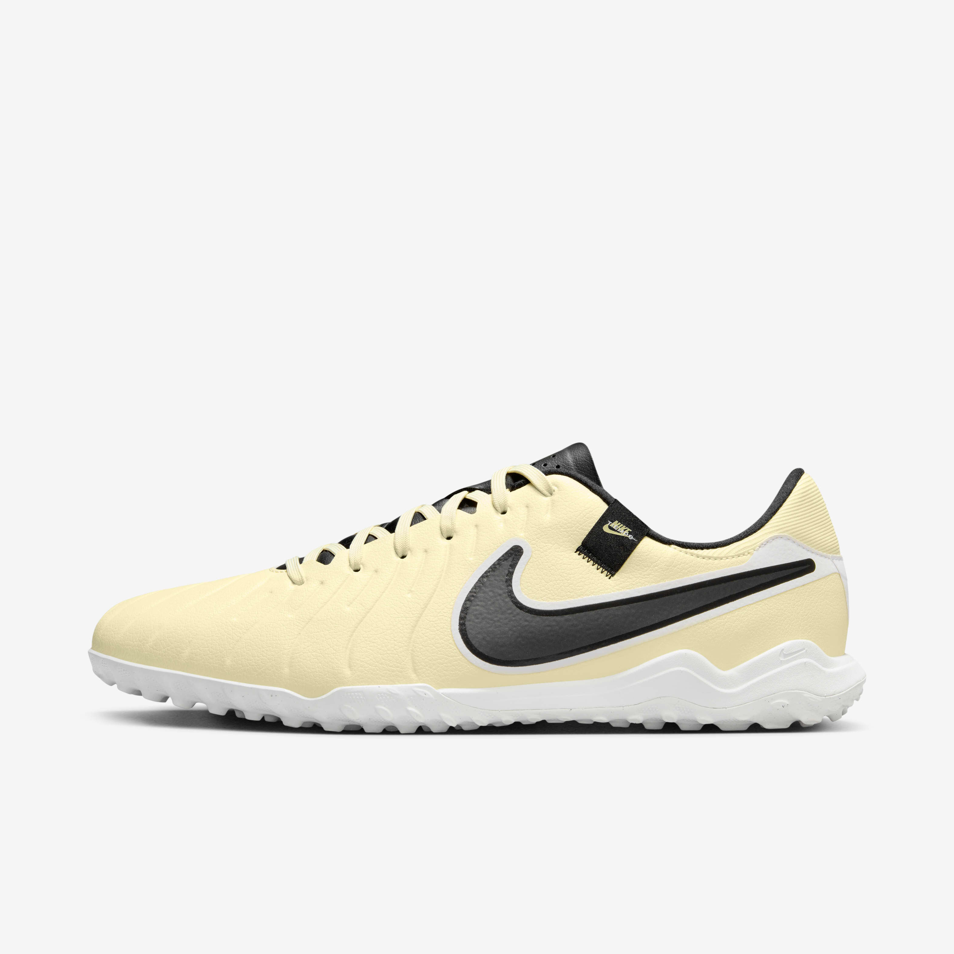 Nike tiempo trainer shoes hotsell