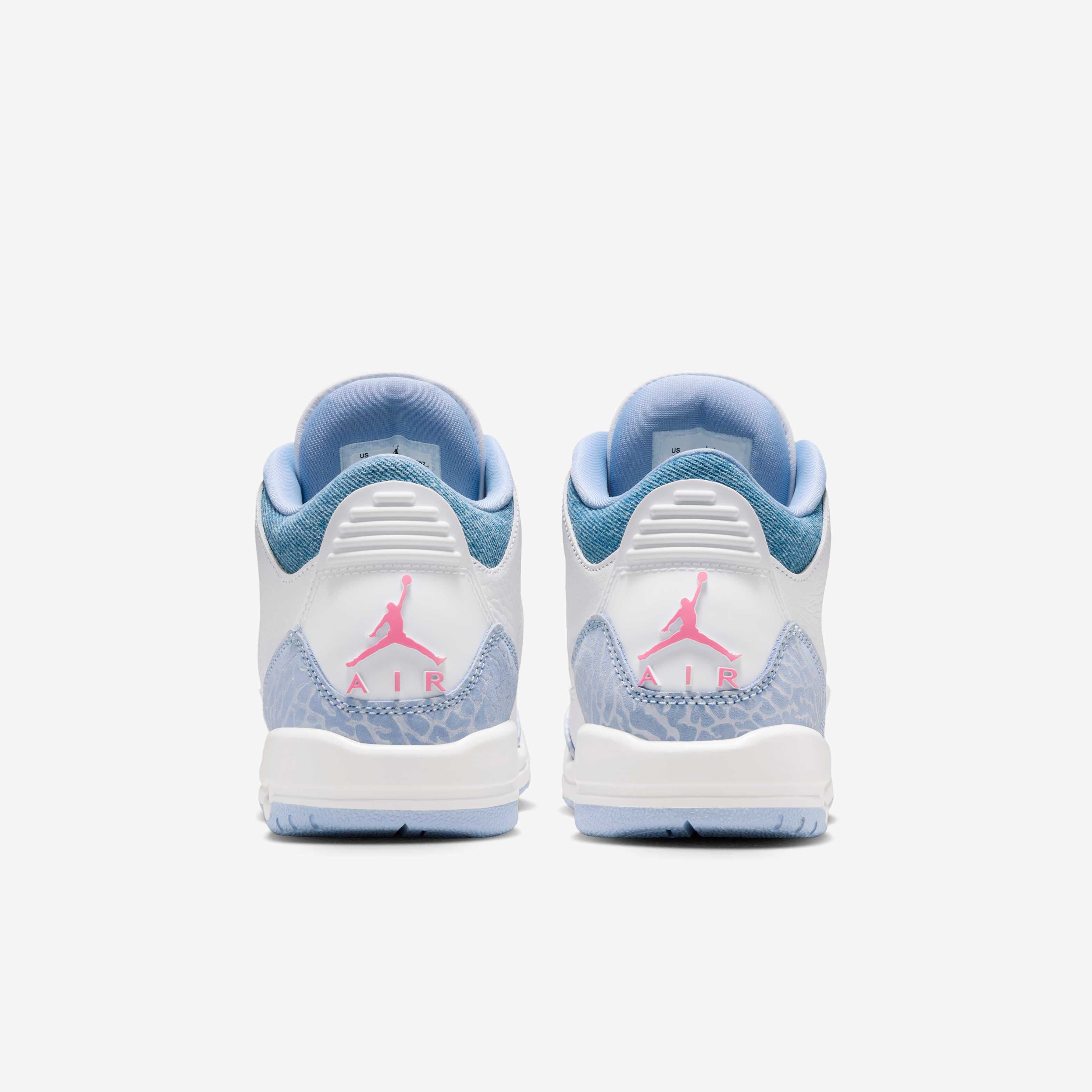 Air Jordan 3 Retro image number 5