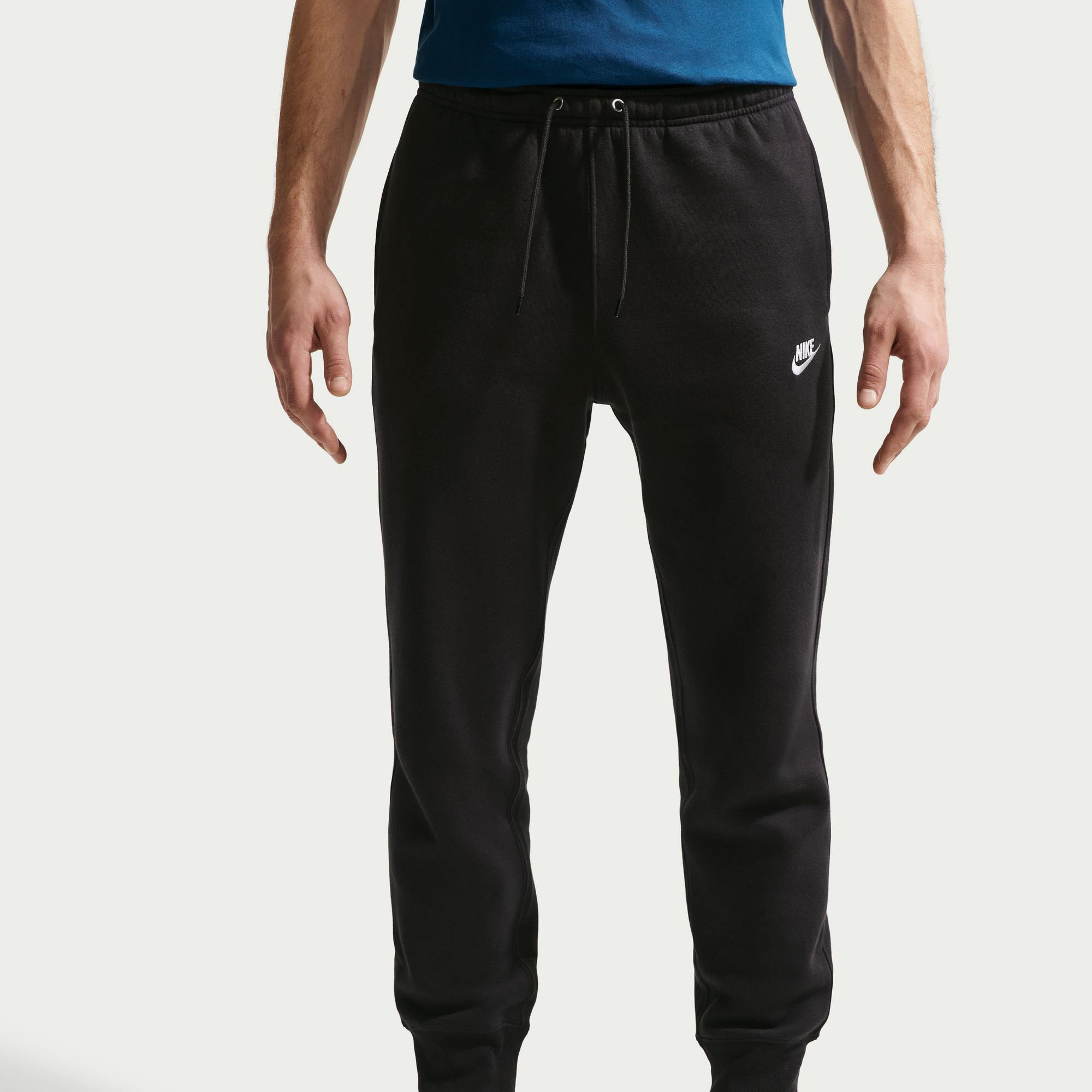 Nike Sportswear Club image number 2