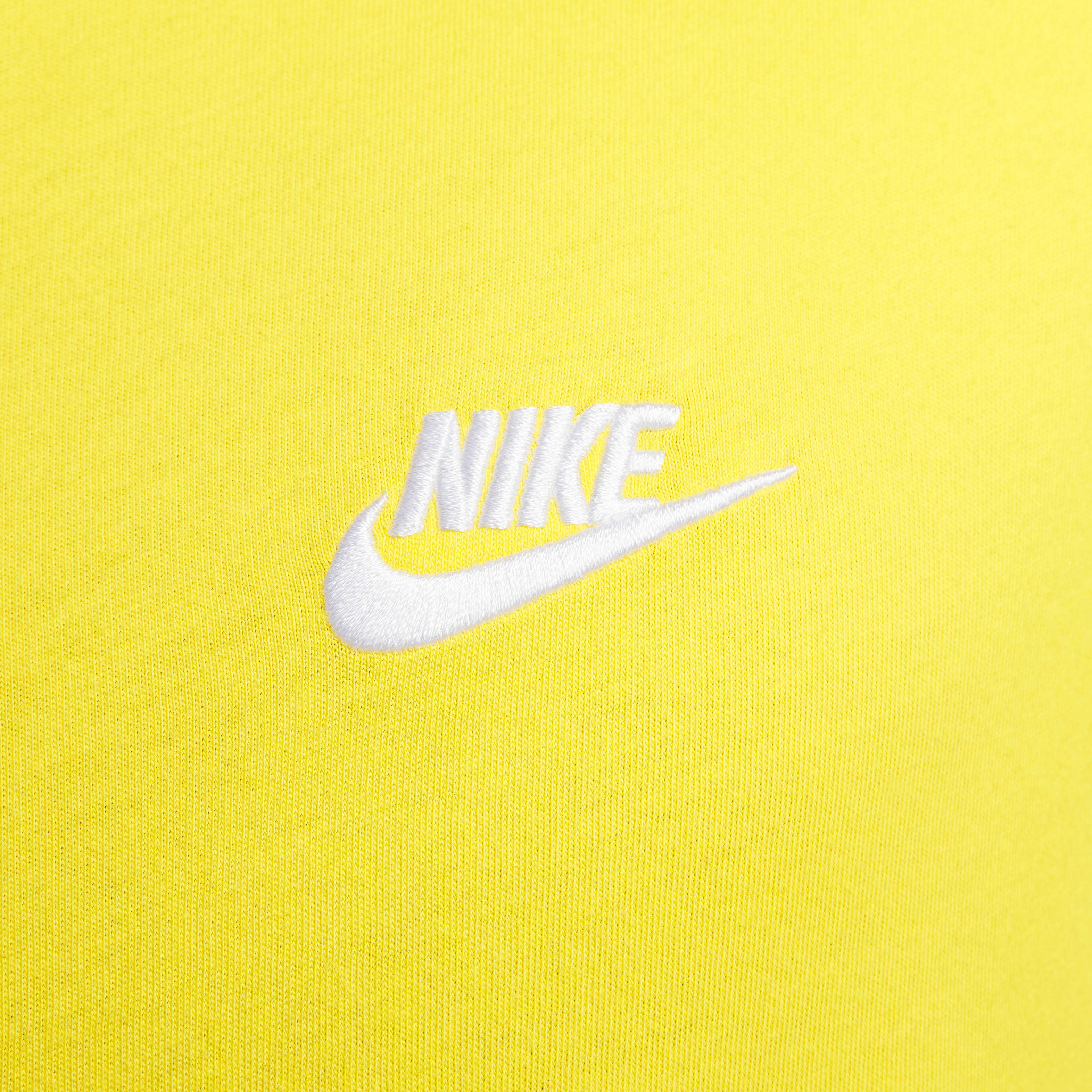 Nike Sportswear Club image number 3