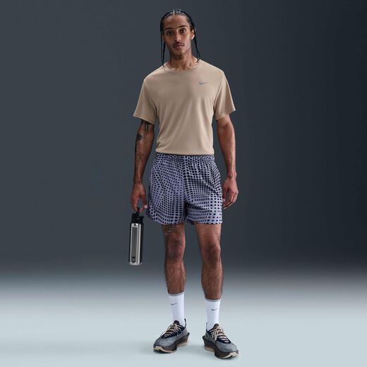 Nike Challenger