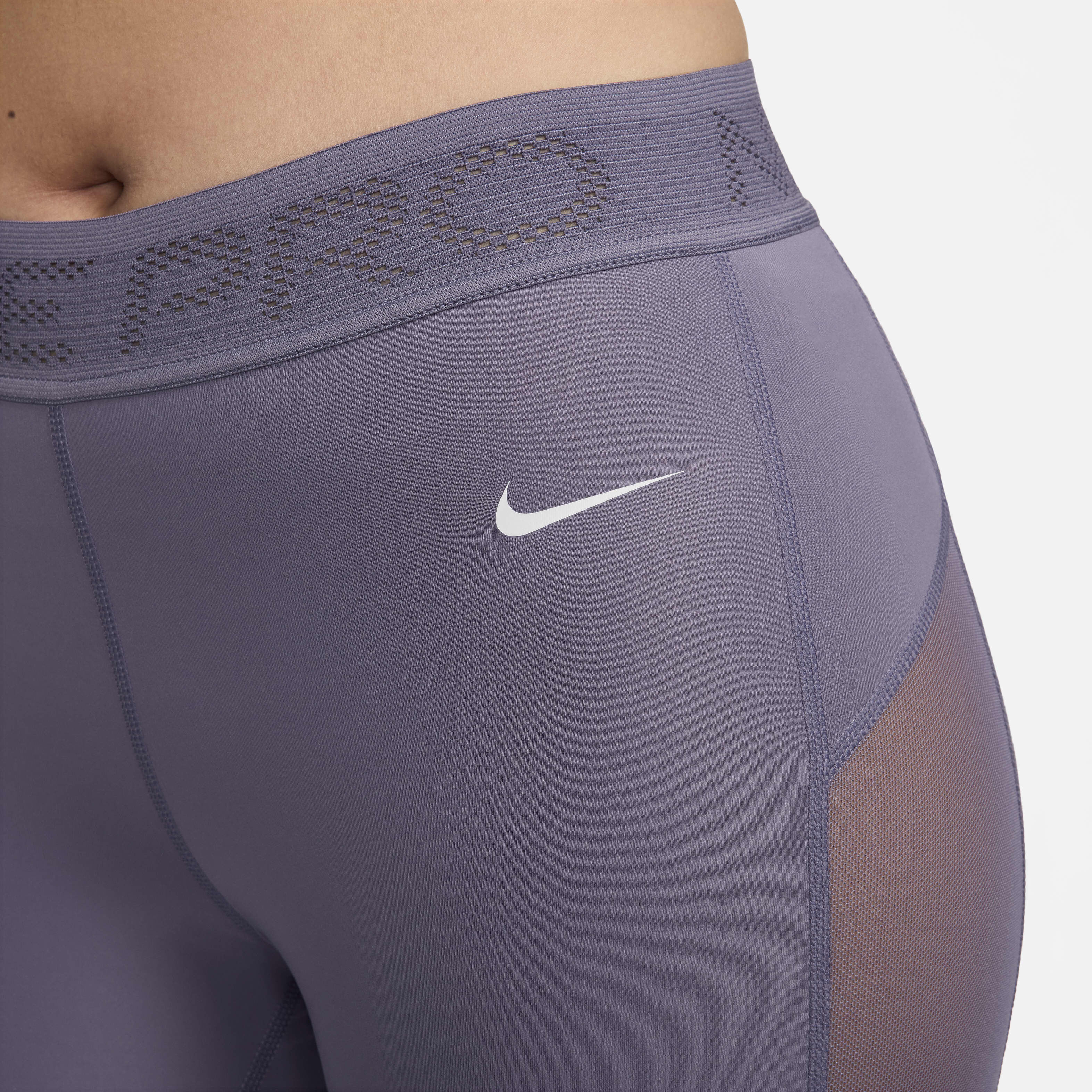 Nike Pro image number 2