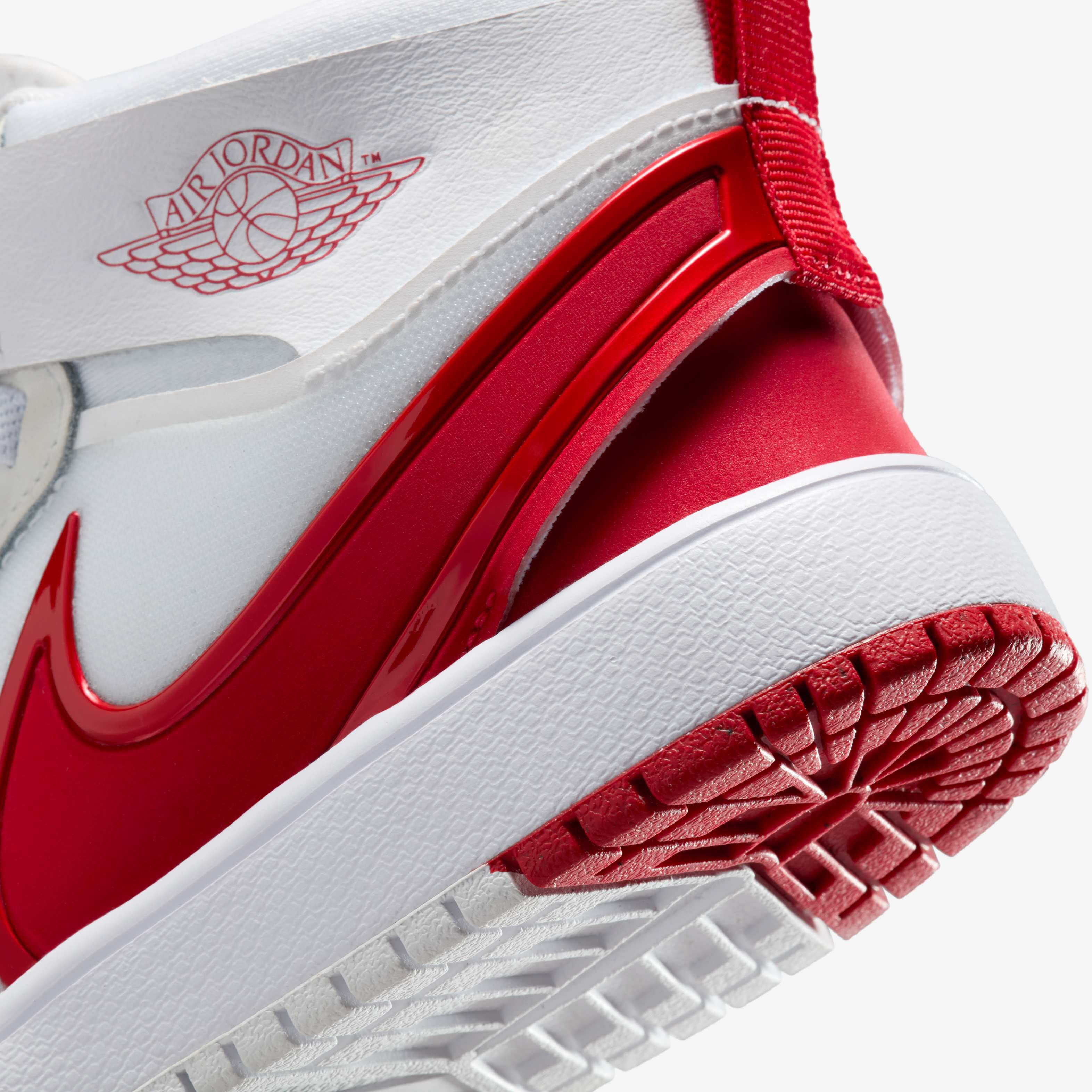 جوردن 1 ميد RM ايزي اون image number 7