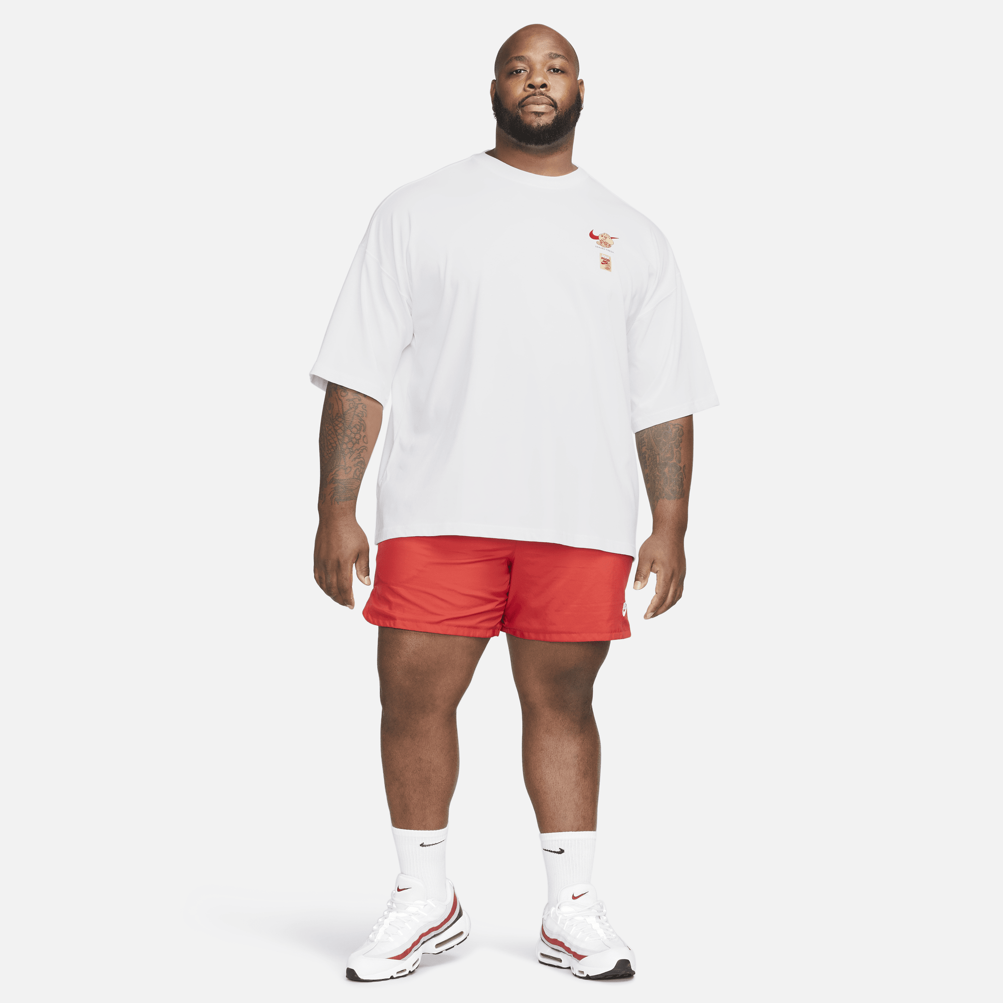 Oversized nike top hot sale