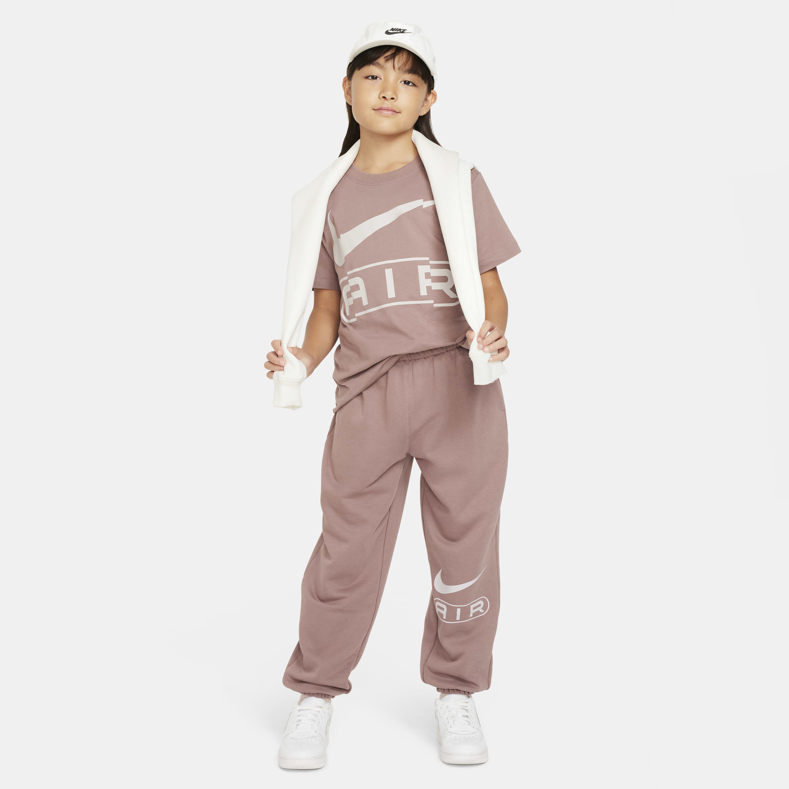 Nike Sportswear image number 4