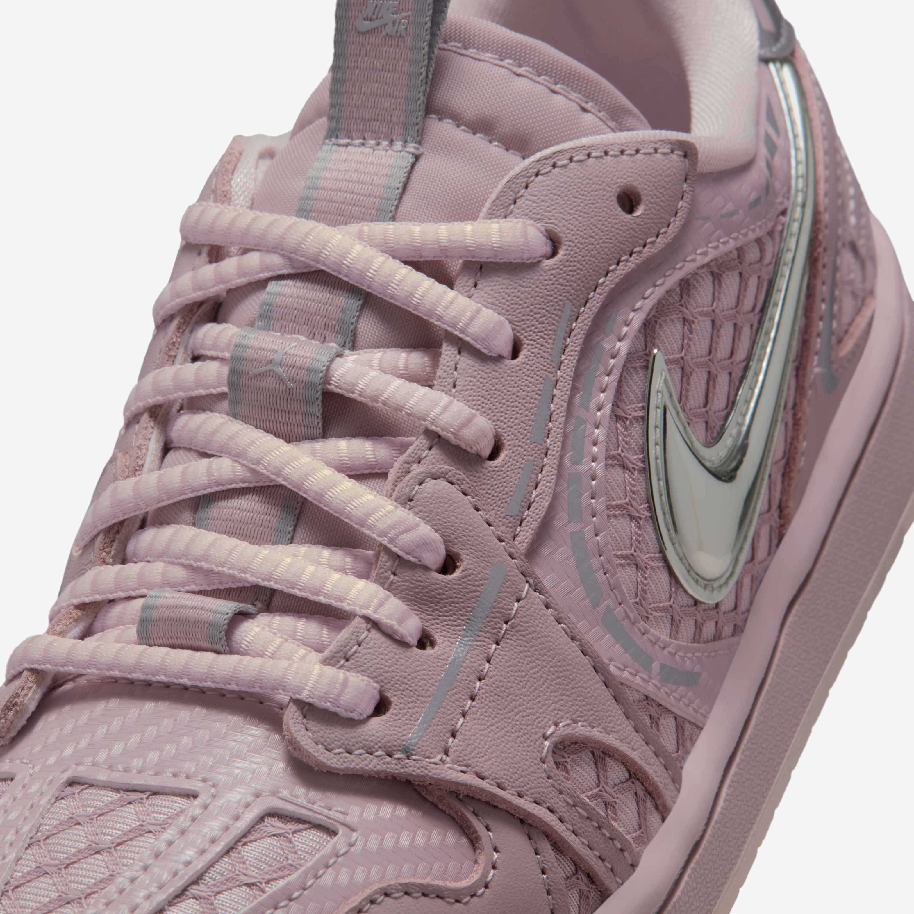 Air Jordan 1 Low Method of Make image number 6