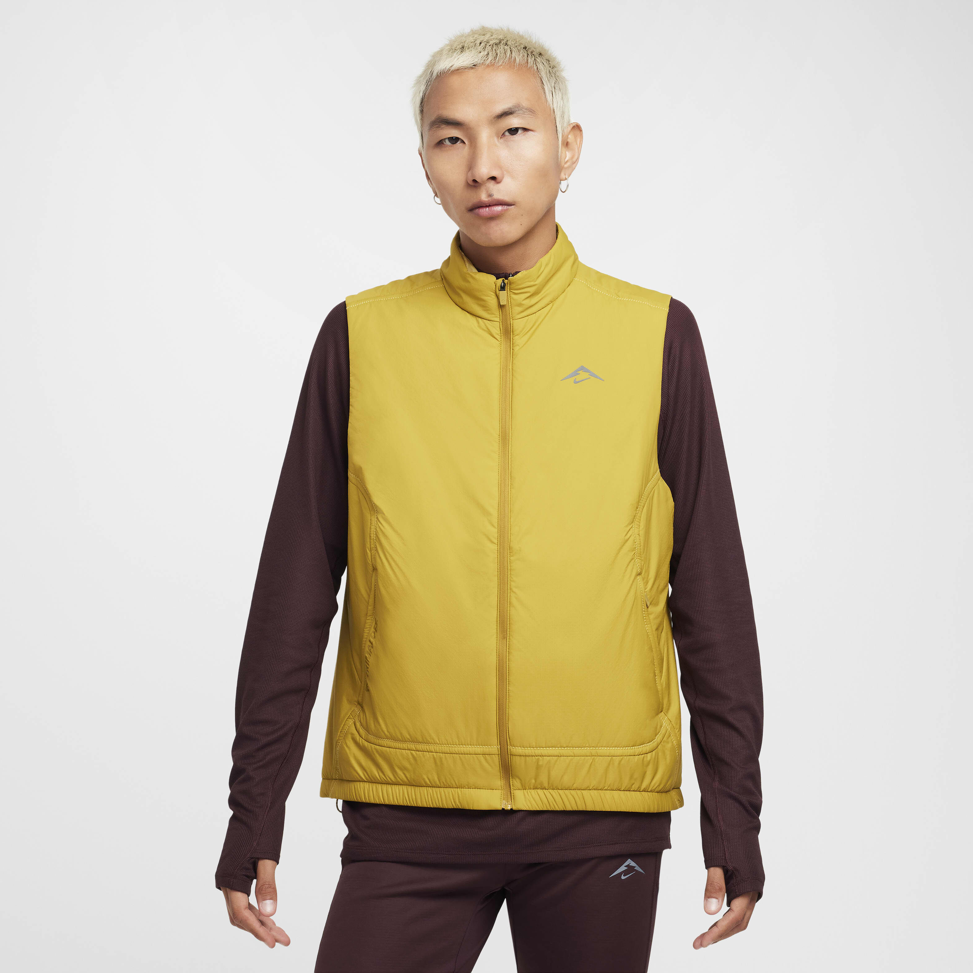 Buy Nike Trail PrimaLoft Men s Therma FIT Running Gilet Bronzine Black Nike UAE Official