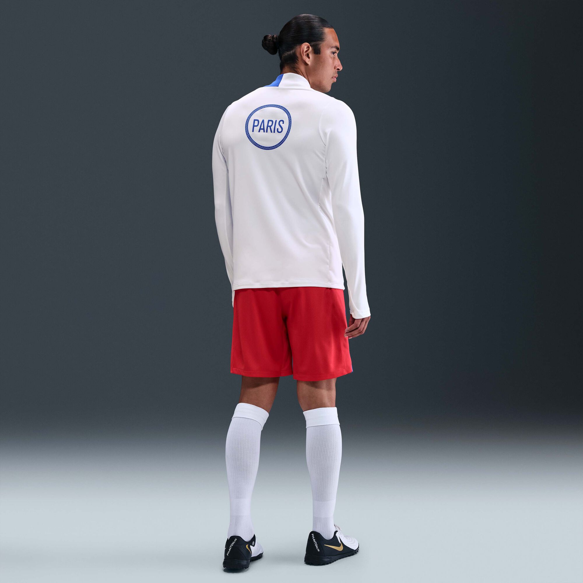 Zoom image