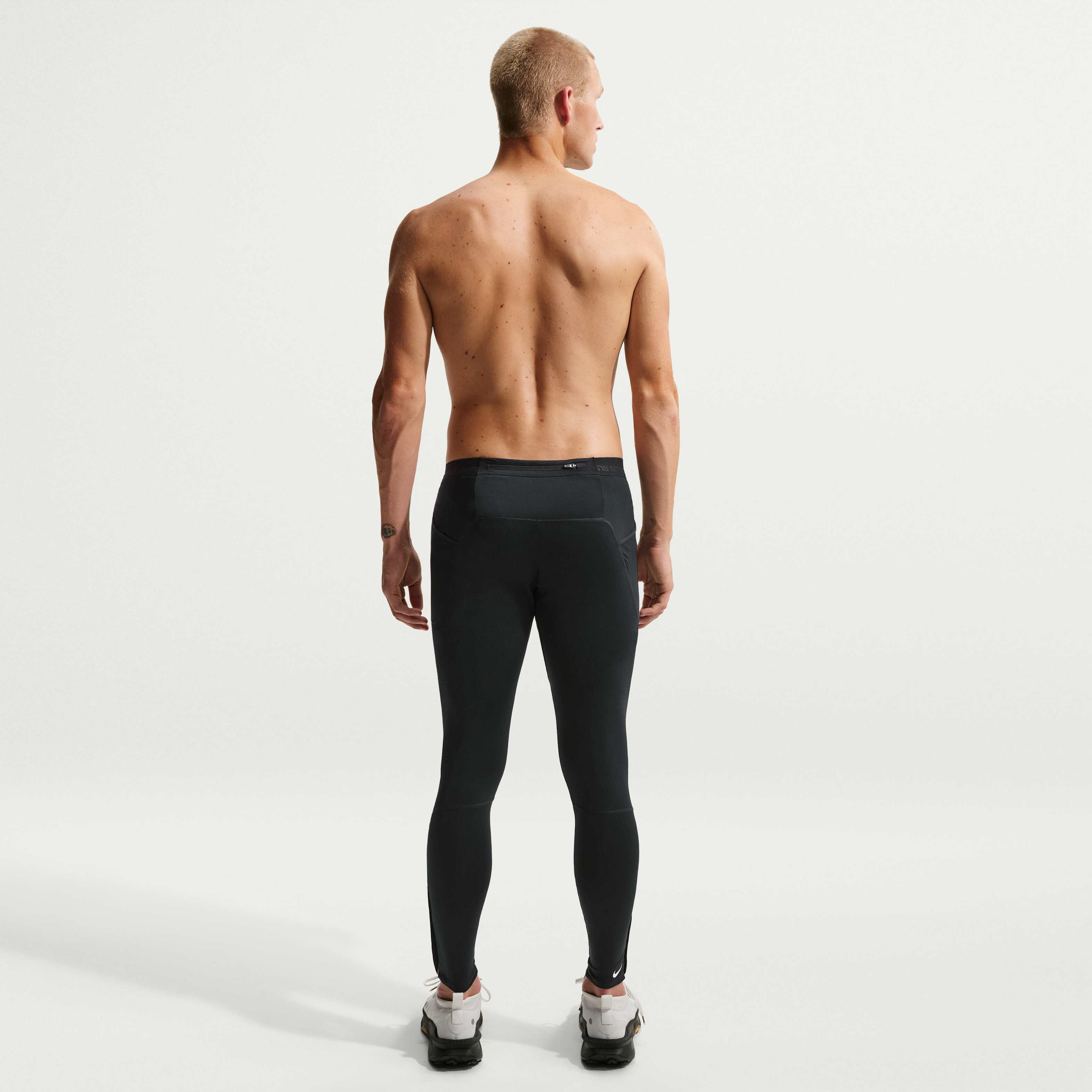 Nike ACG image number 4