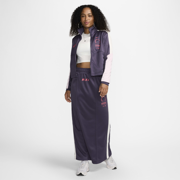 نايكي سبورتسوير image number 5 نايكي سبورتسوير image number 5