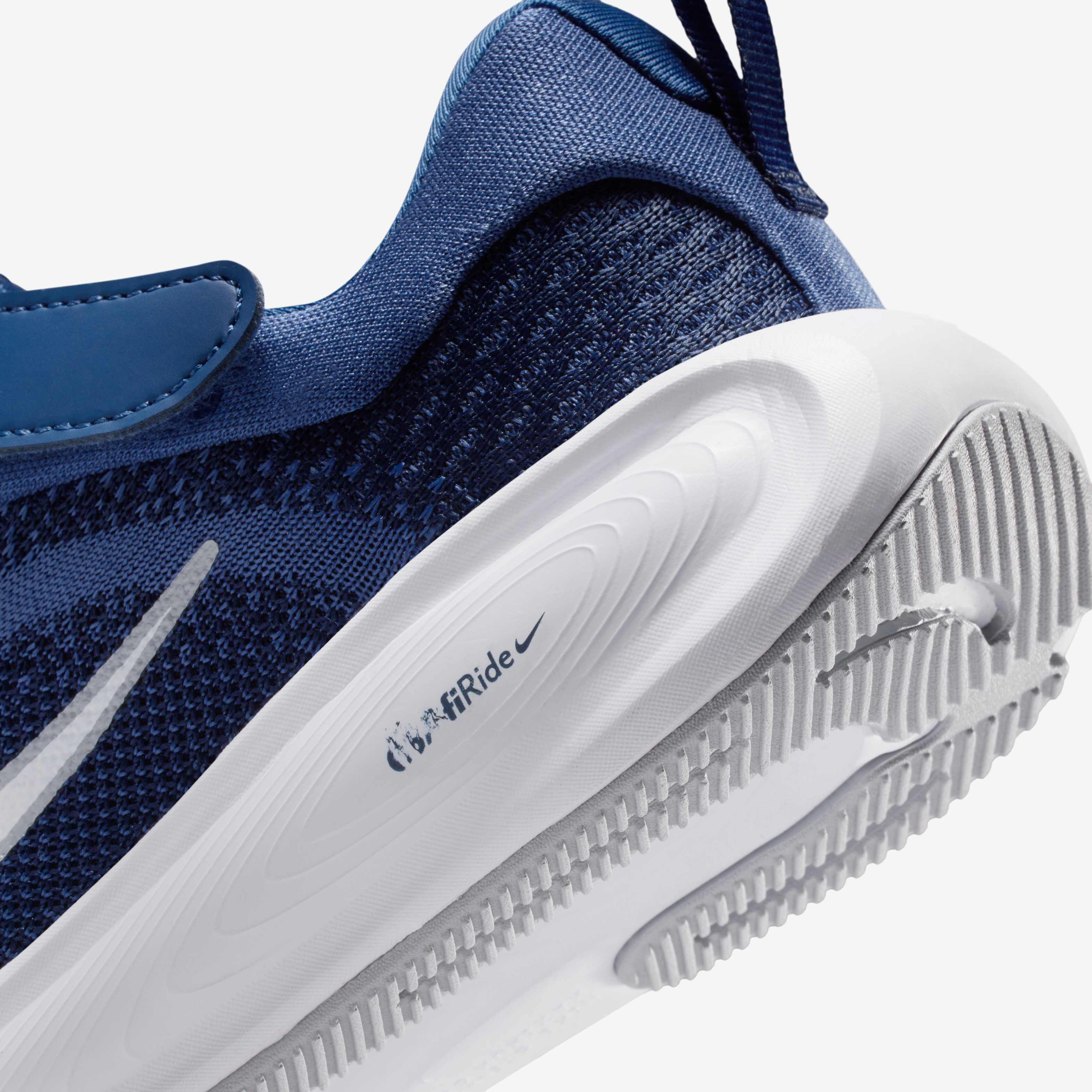 نايكي ستيلار رايد image number 7