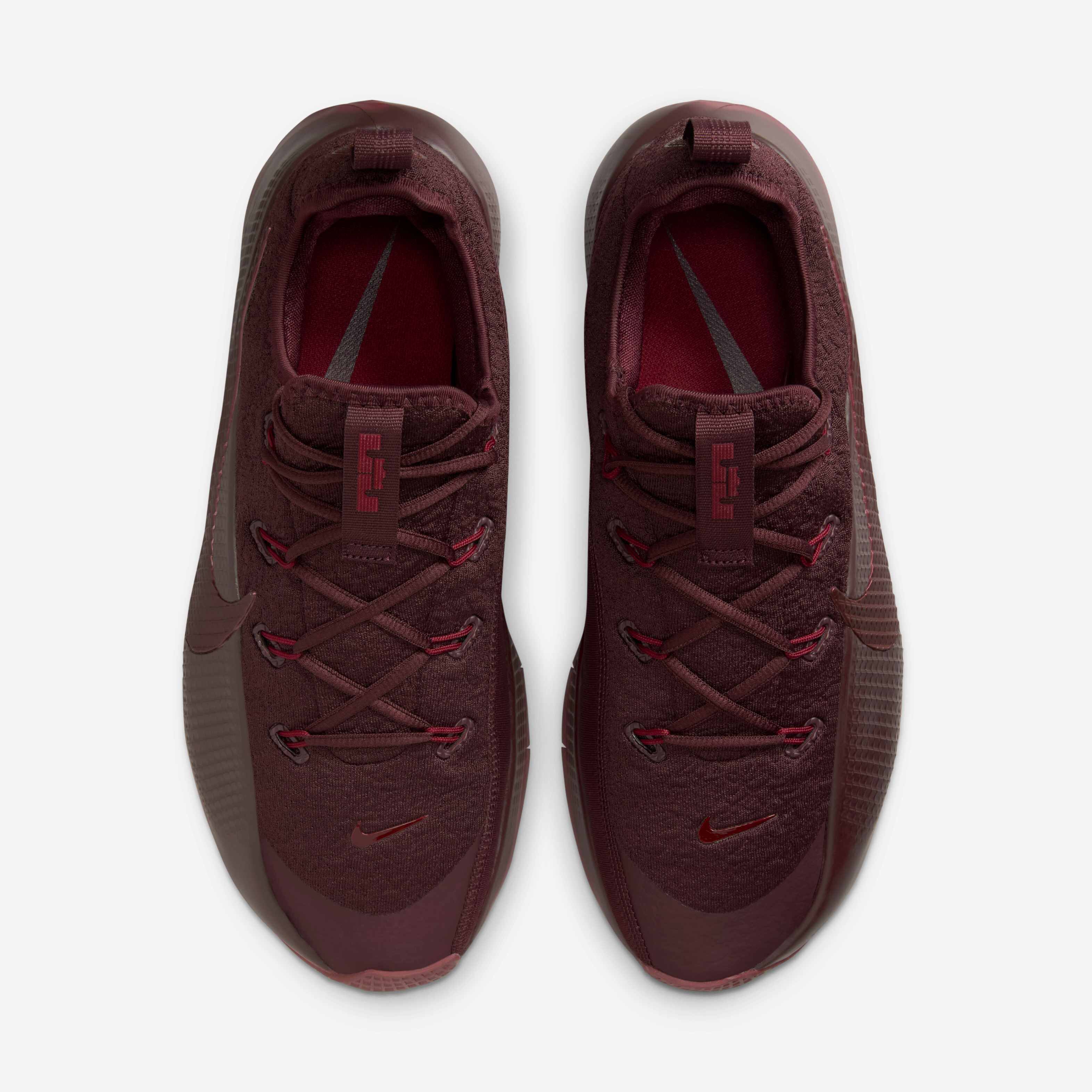 ليبرون تي ار 1 image number 3