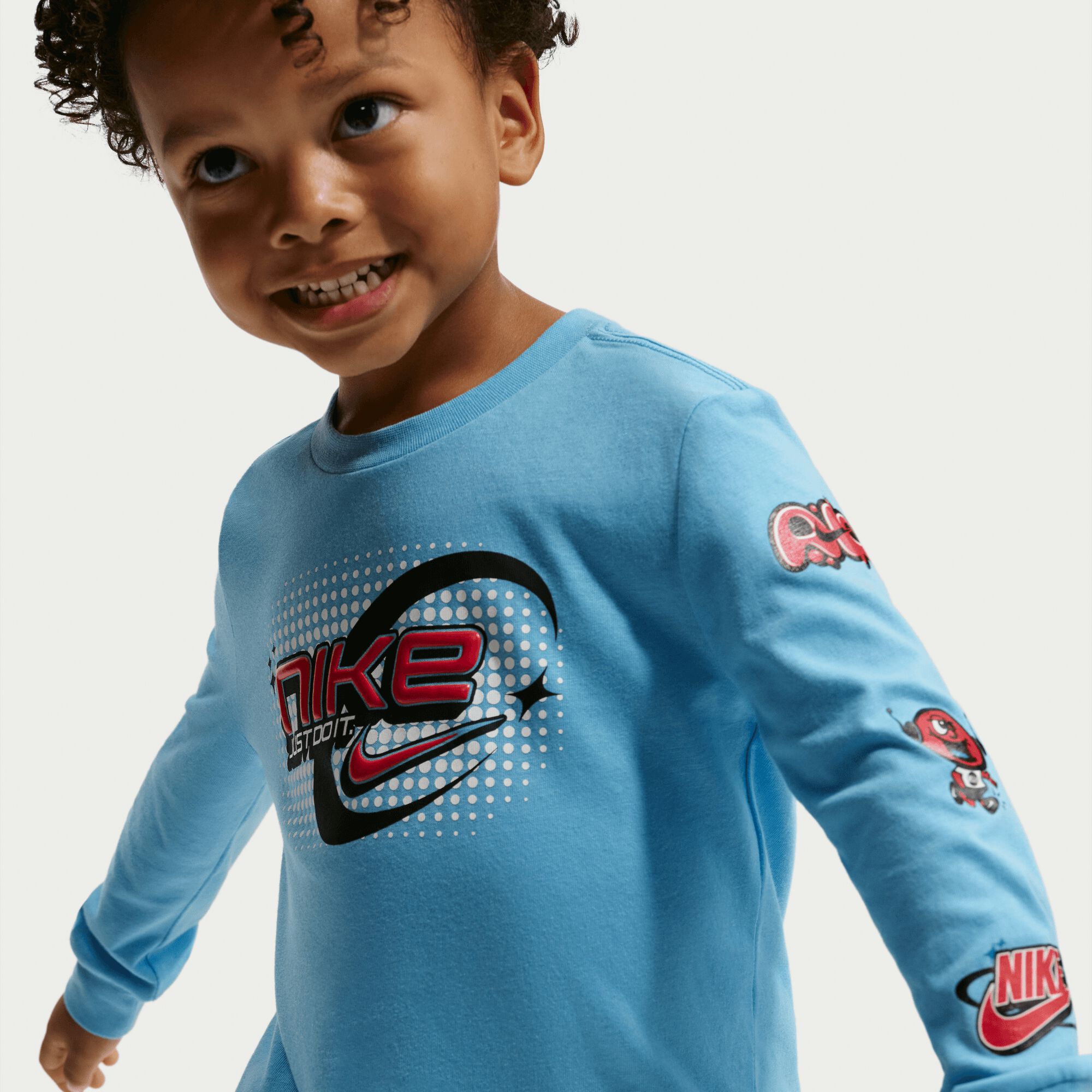 Nike image number 4