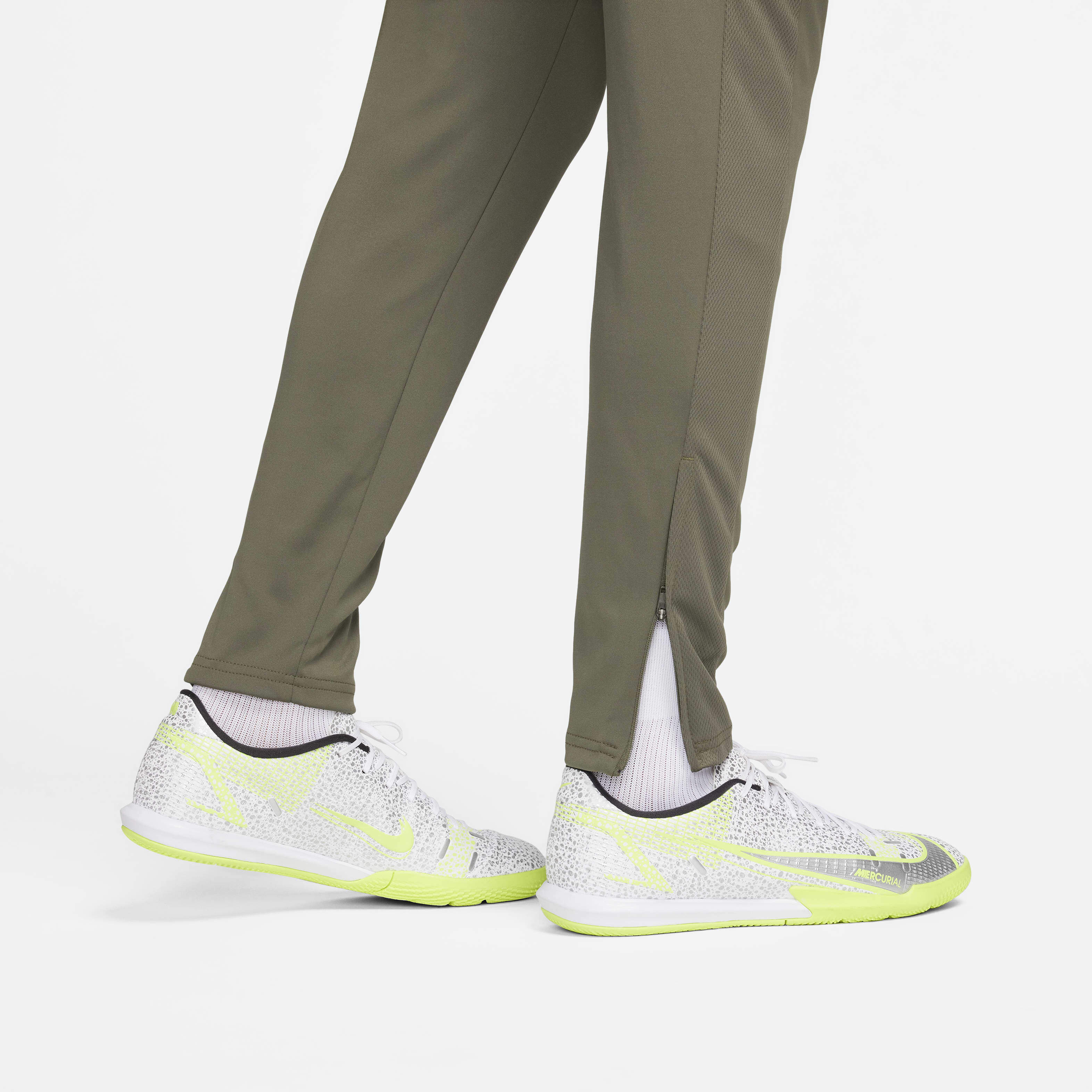 نايكي دراي-فت أكاديمي image number 4