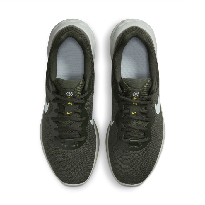 Shop Revolution 6 Men s Road Running Shoes Nike UAE