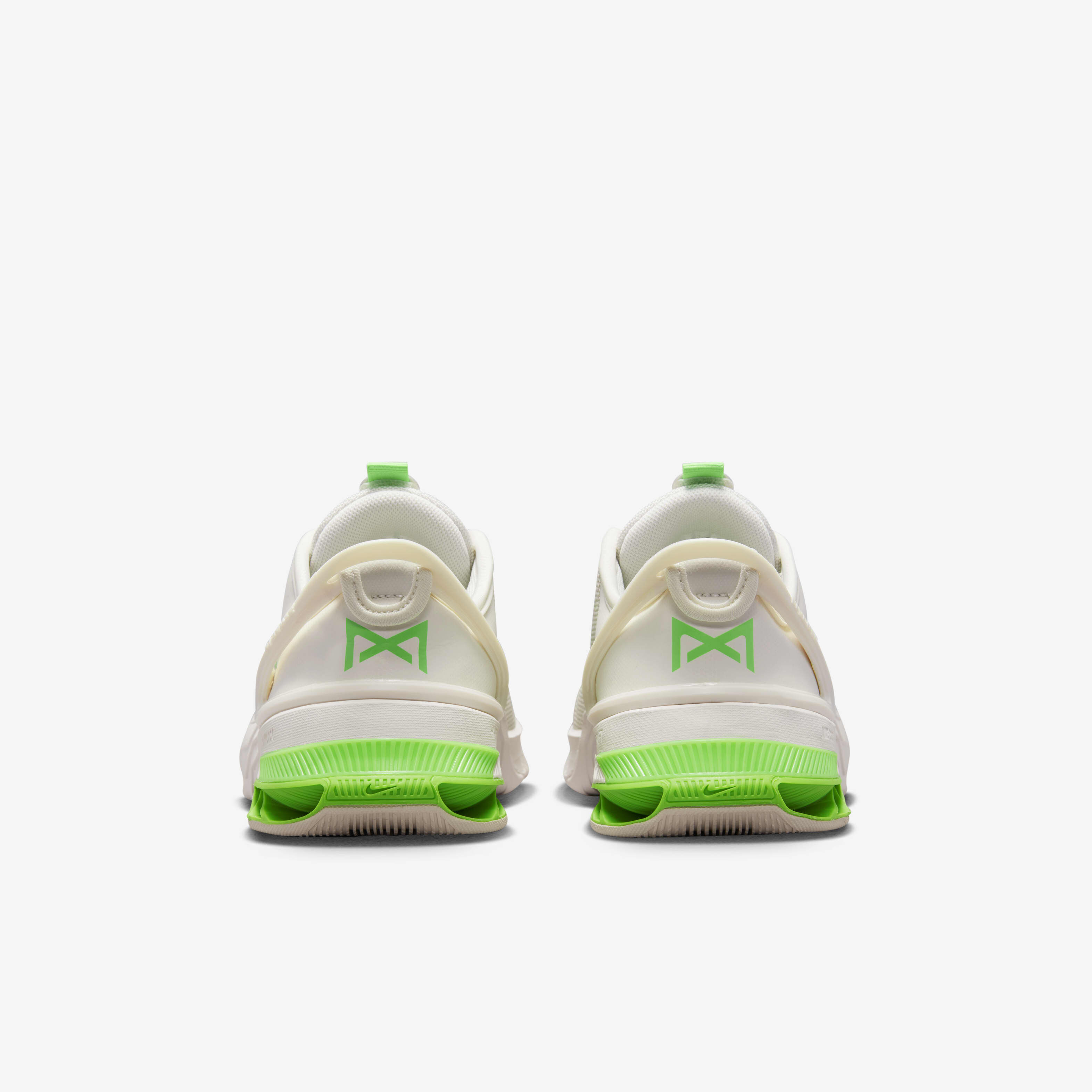 Nike Metcon 8 FlyEase image number 5