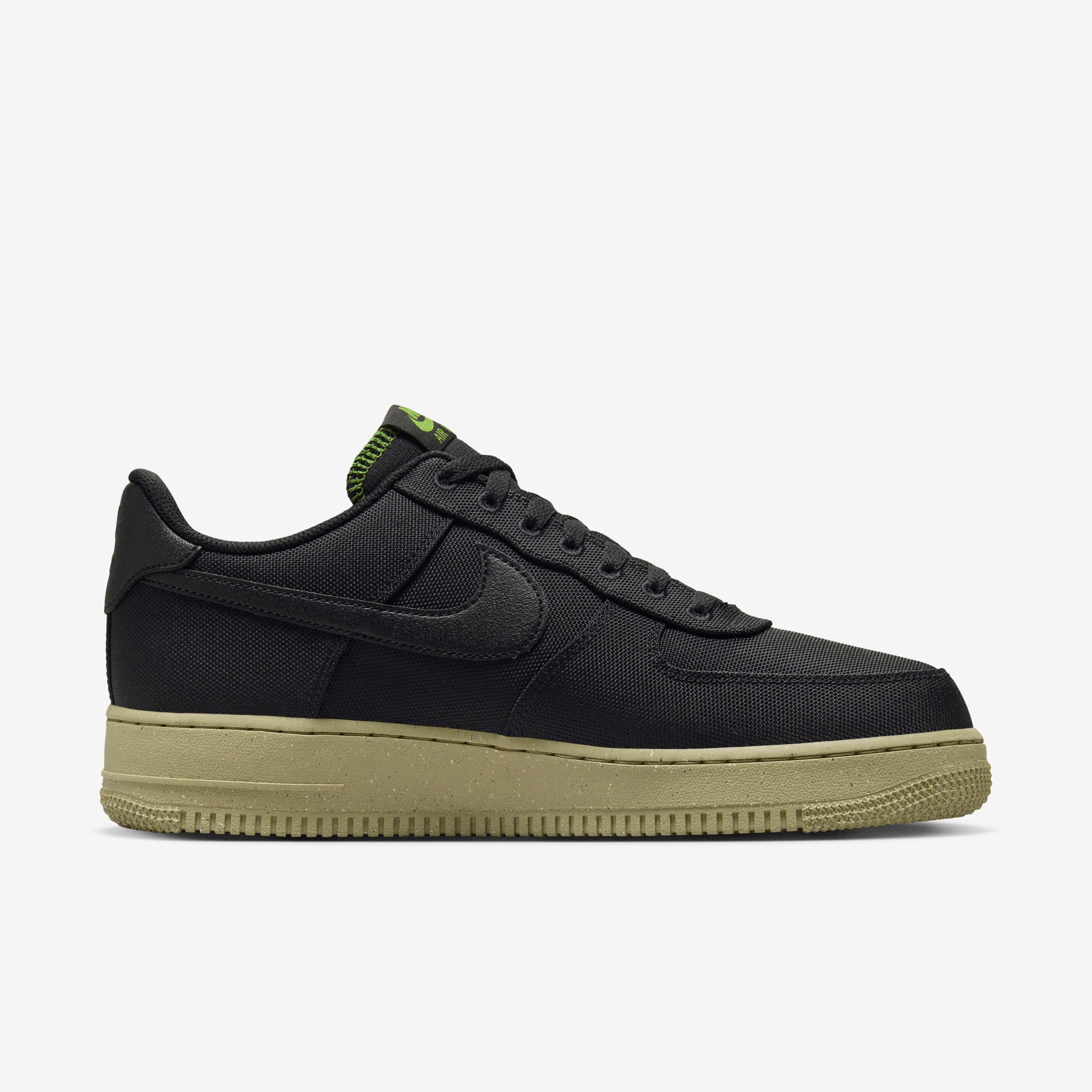 Nike Air Force 1 '07 LV8 image number 2