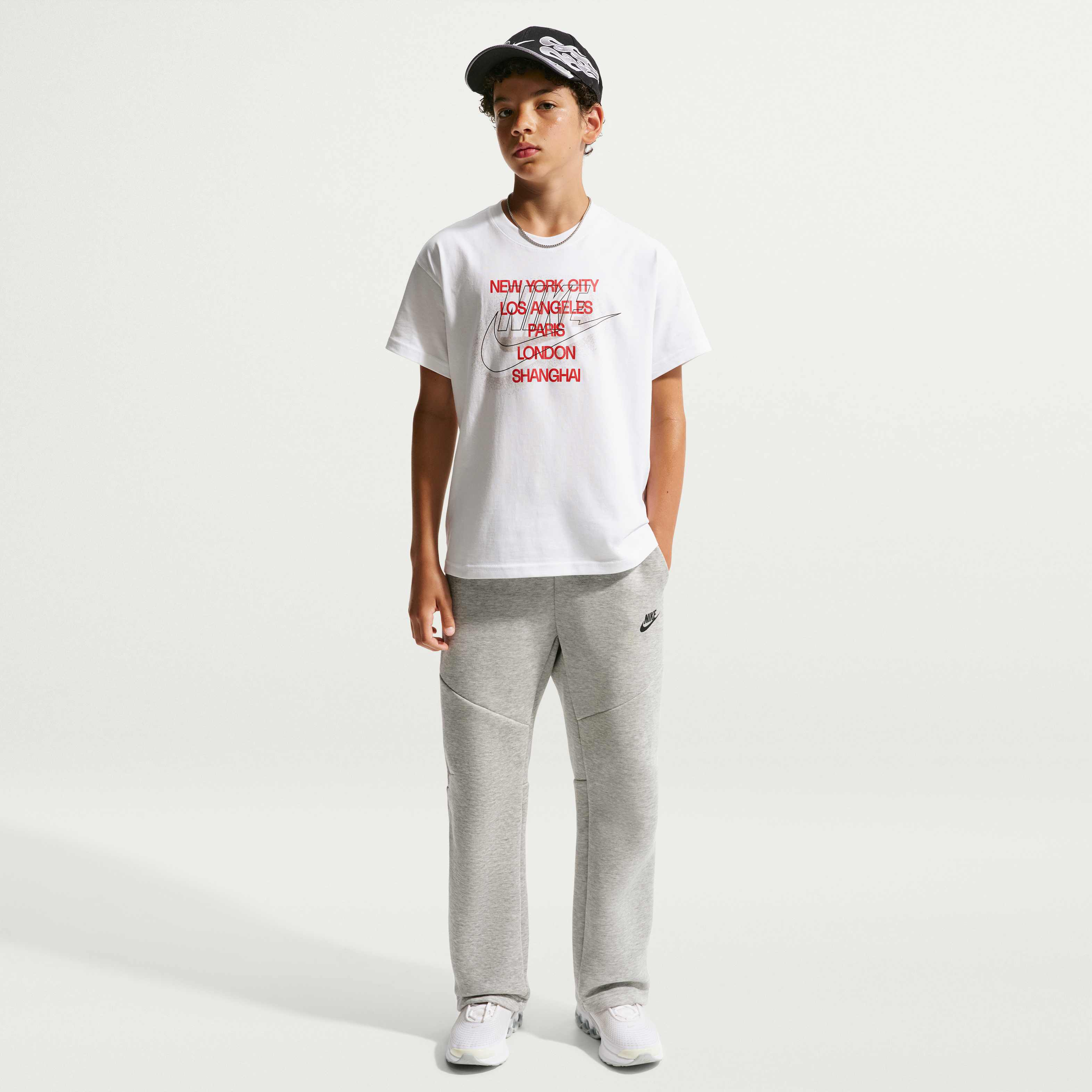 Nike Sportswear image number 3