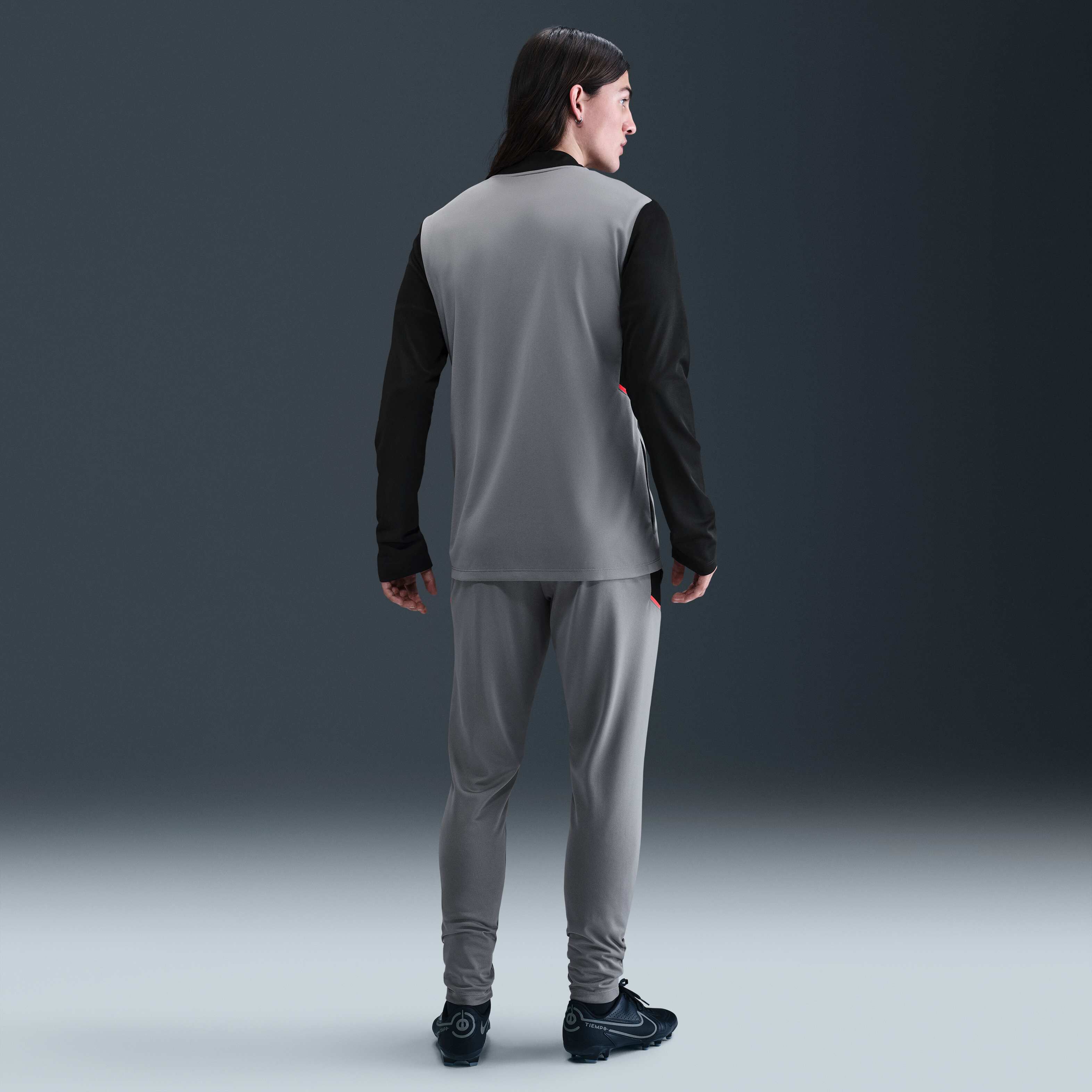 نايكي أكاديمي image number 4