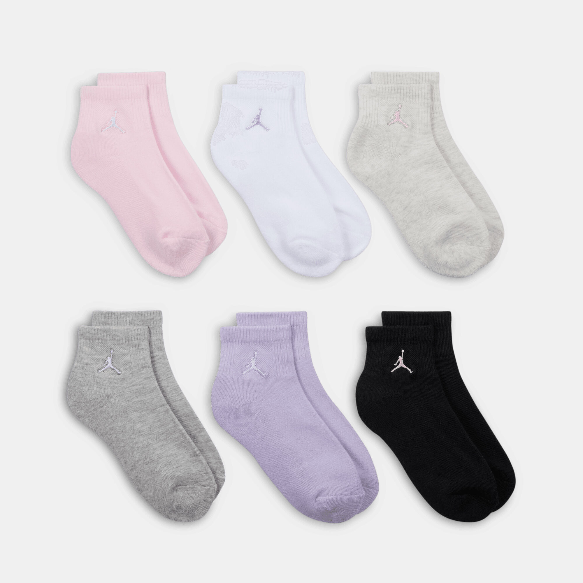 Jordan Everyday Essentials image number 2