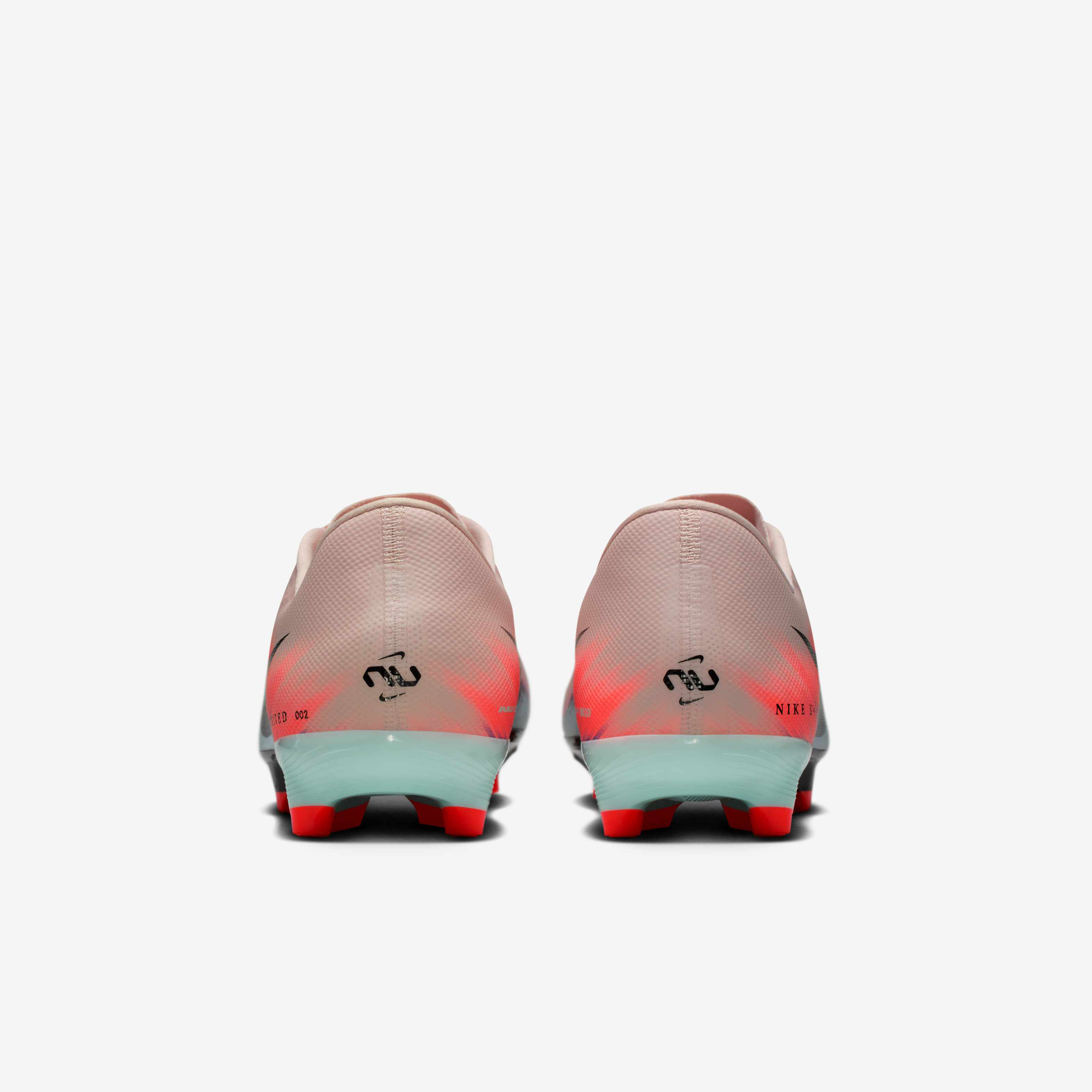 نايكي يونايتد ميركيوريال فيبور 16 أكاديمي image number 5