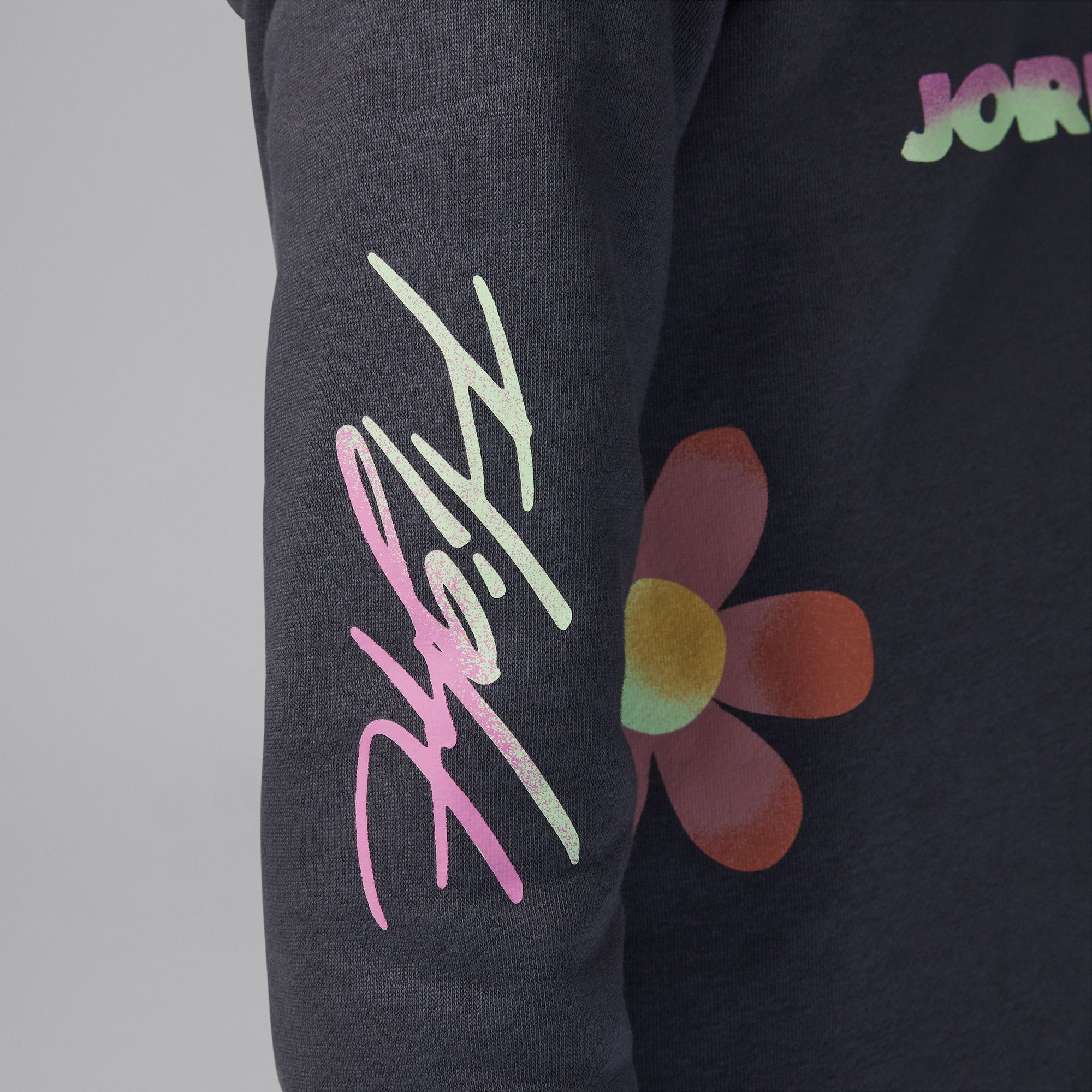 جوردن ديلوريس جوردن فلاورز image number 3