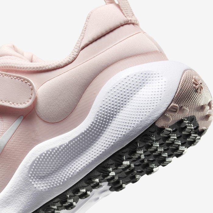 Nike Revolution 7 image number 7 Nike Revolution 7 image number 7