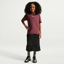 Nike Sportswear Essential