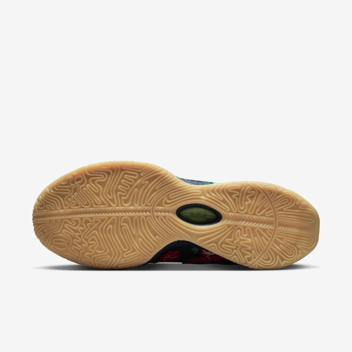 ليبرون XXI بريميوم image number 1 ليبرون XXI بريميوم image number 1