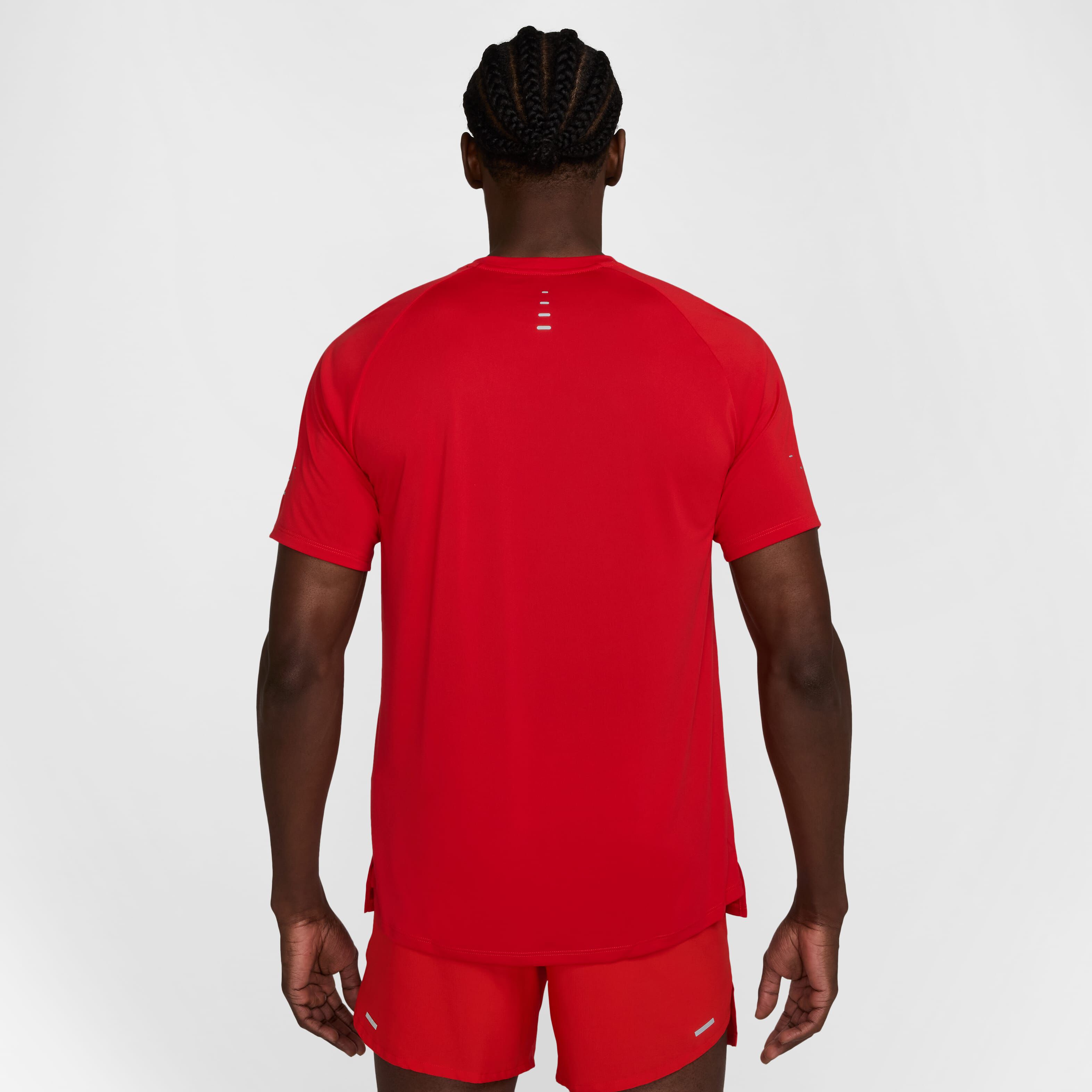 Nike Stride image number 1