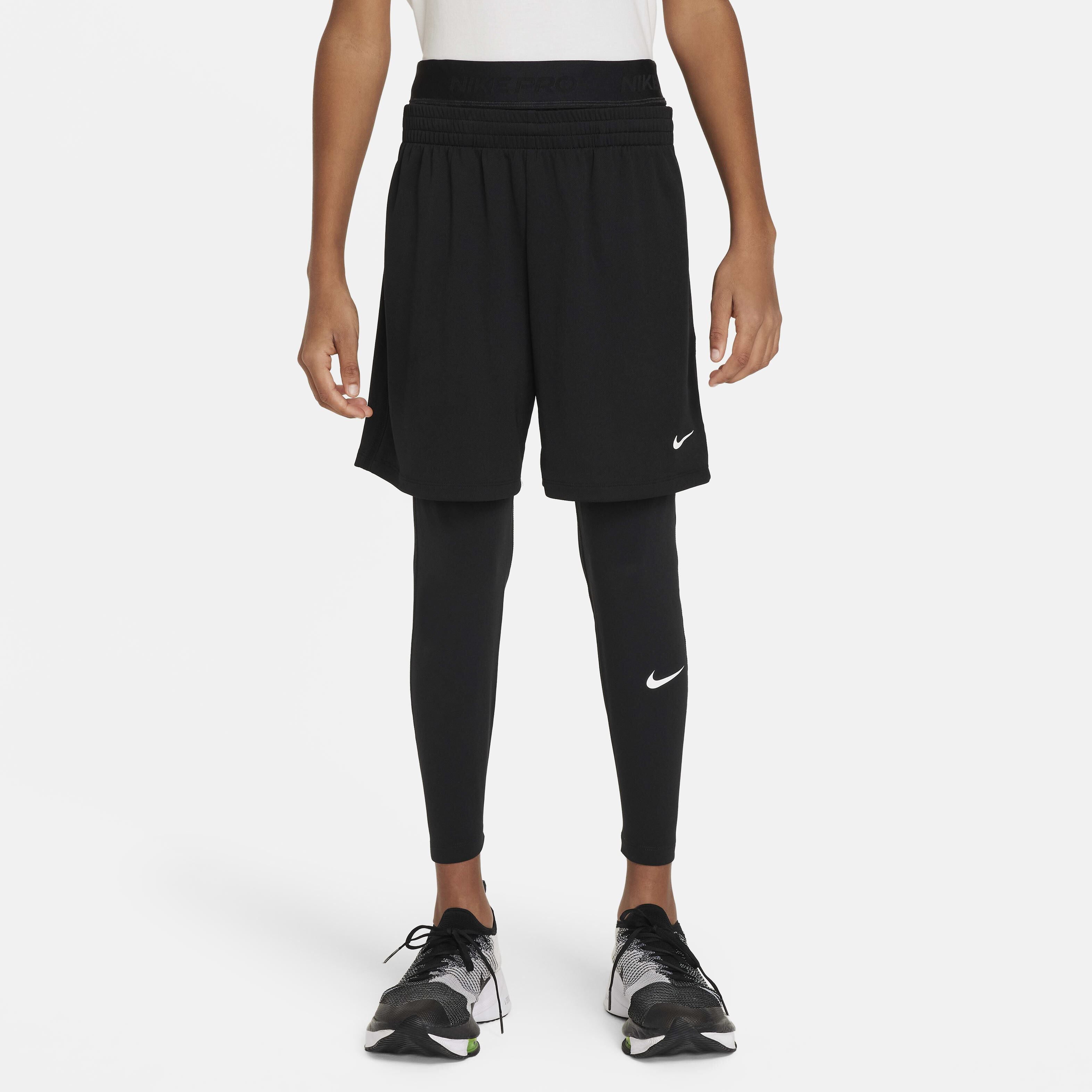 Nike trousers for kids clearance