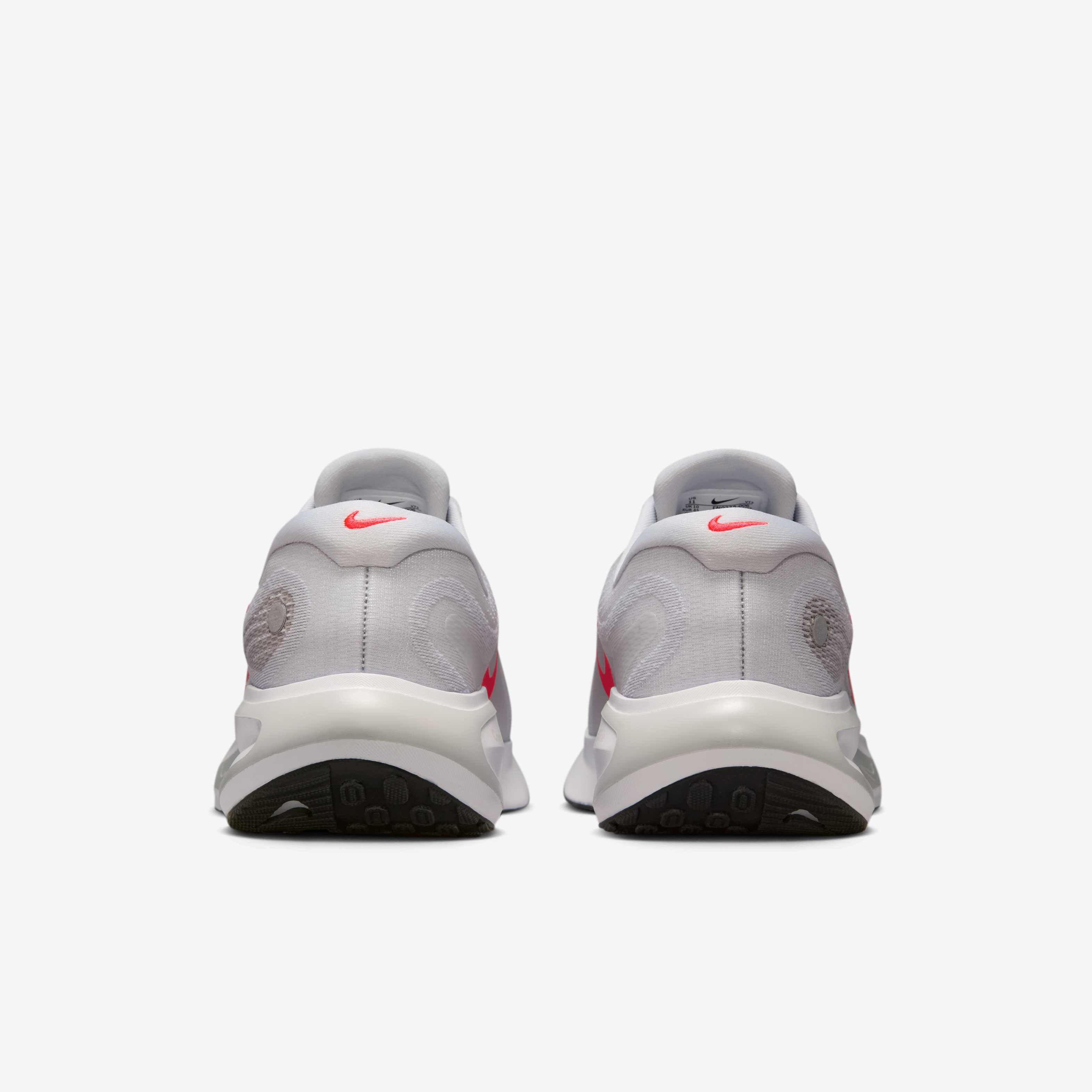 نايكي جيرني رن image number 5