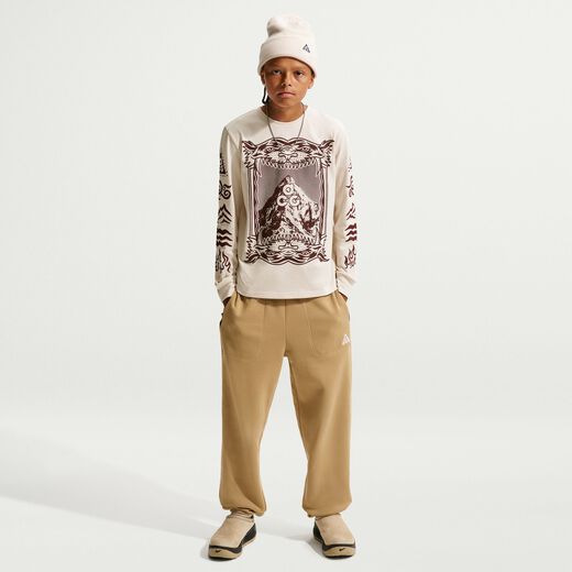 Kids' Long Sleeves Shirts-Nike, ACG, Big Kids' Dri-FIT Tiger Mountain Long- Sleeve Tee