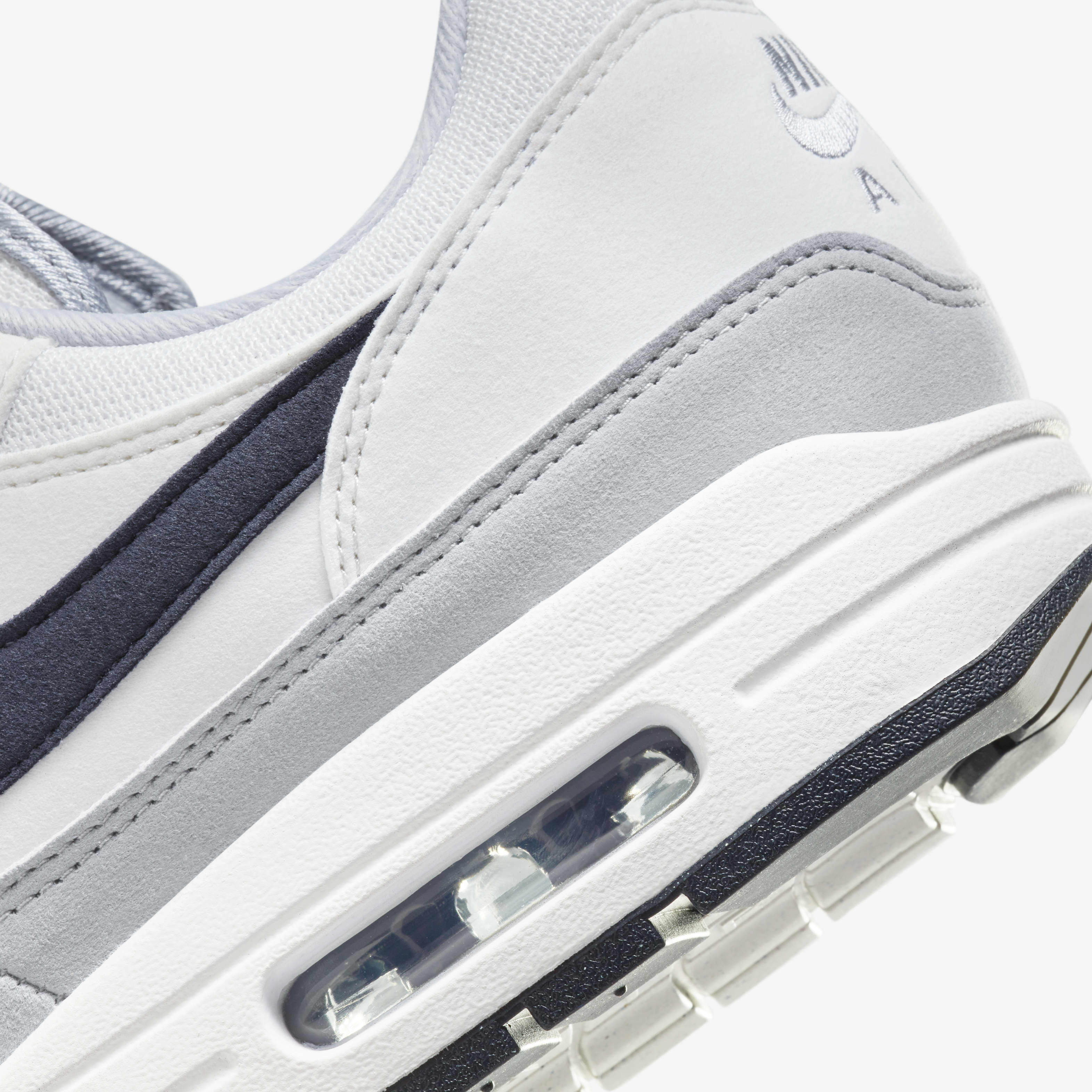 Nike Air Max 1 image number 8