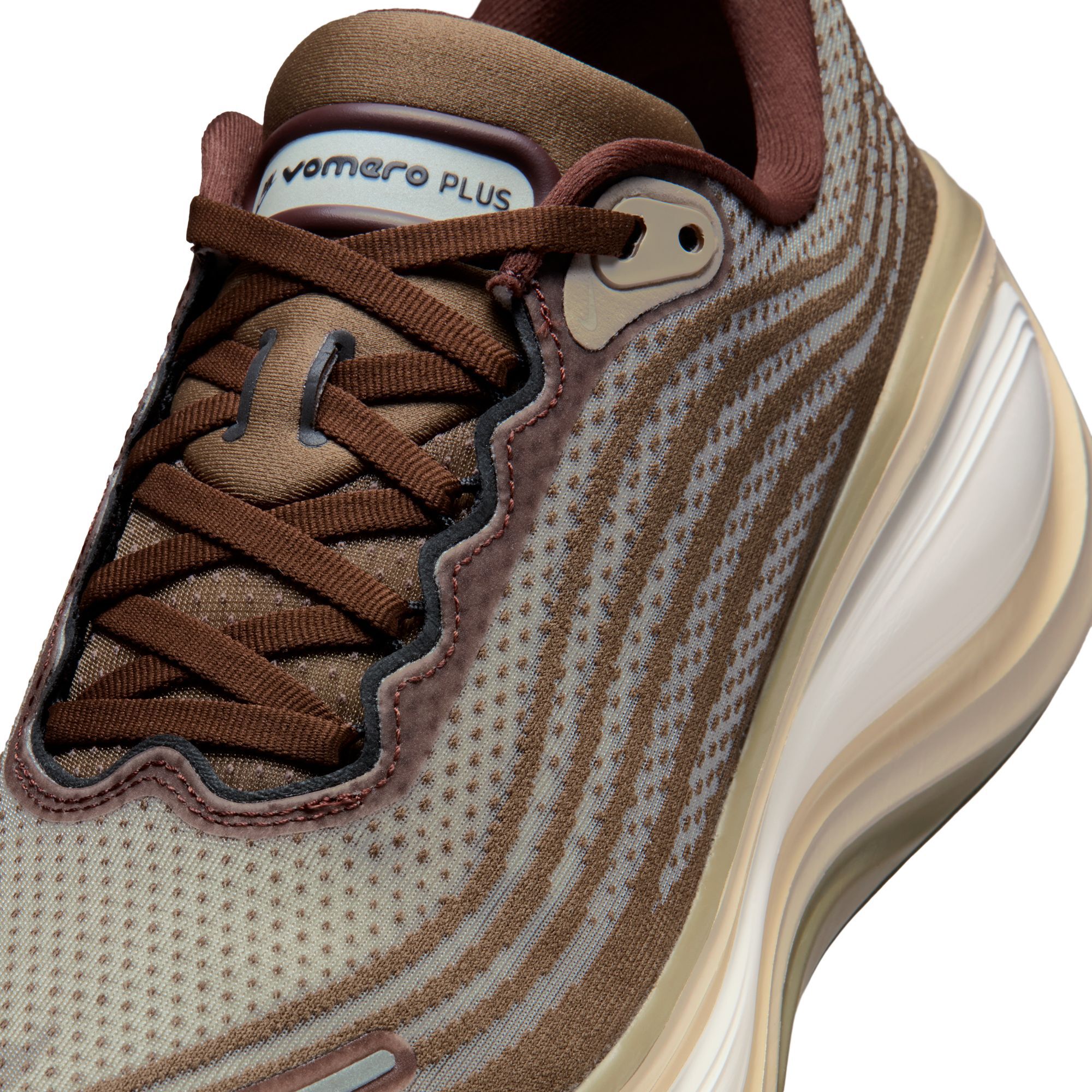 Nike Vomero Plus image number 8